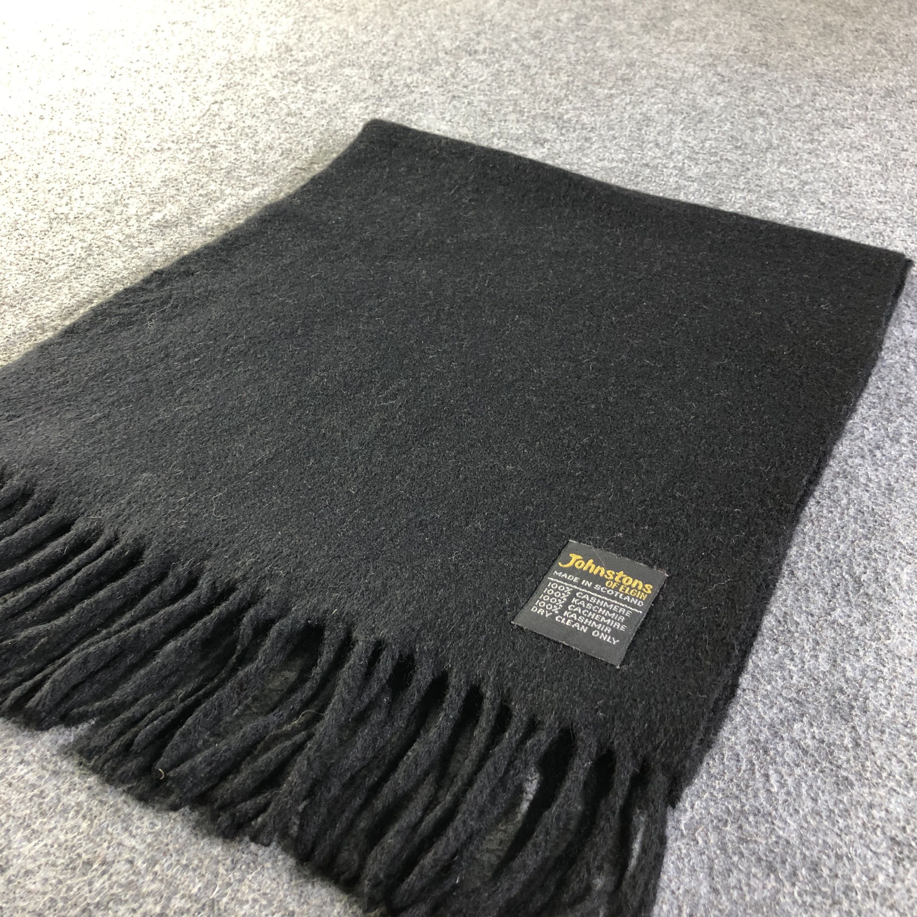 Johnstons Of Elgin Johnstons Of Elgin Cashmere Scarf Muffler Neckwear V2728 Size ONE SIZE - 3 Thumbnail