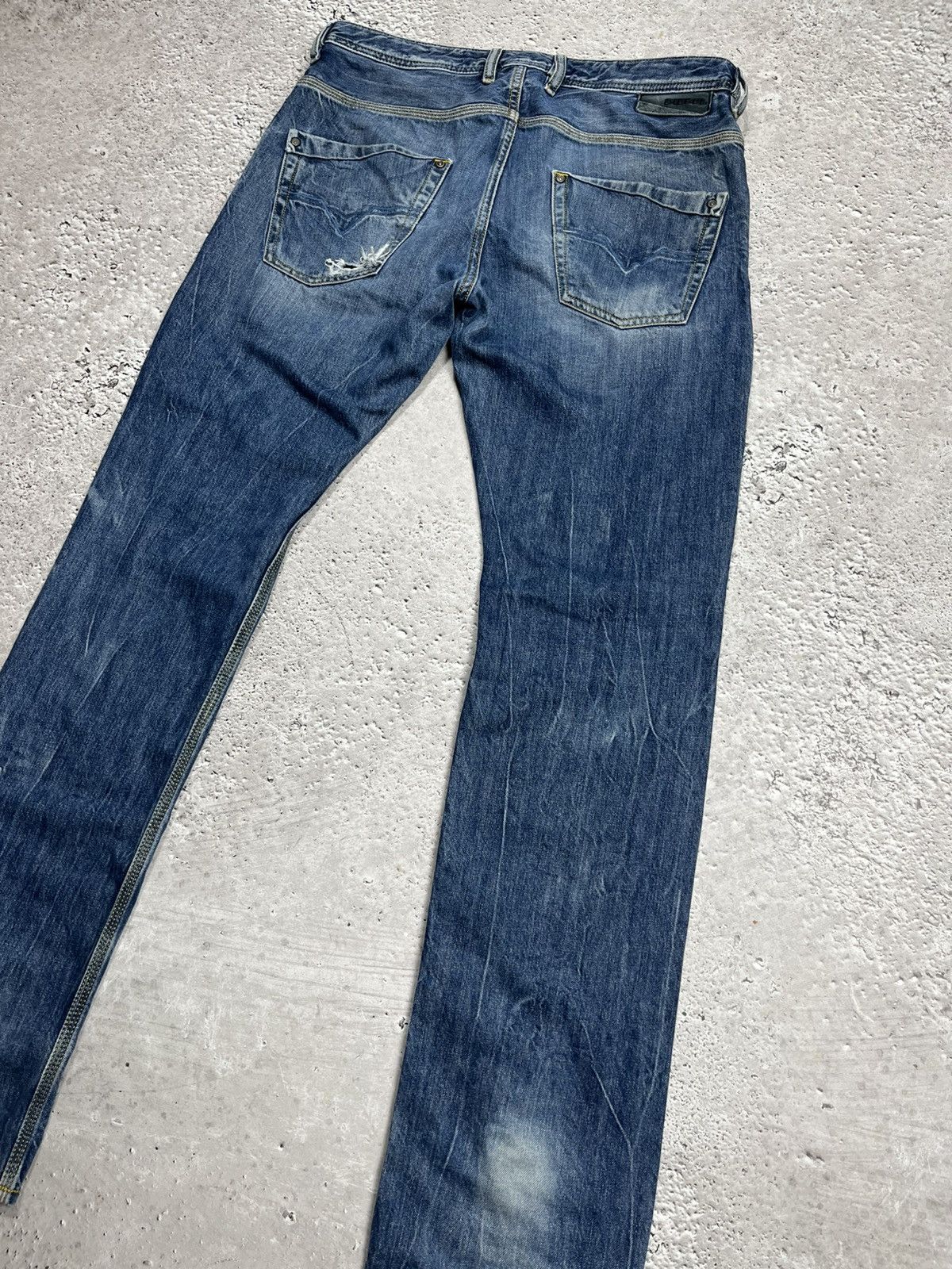 Diesel Diesel Krooley Distressed Faded Blue Denim Jeans Size 32 Size US 32 / EU 48 - 14 Thumbnail