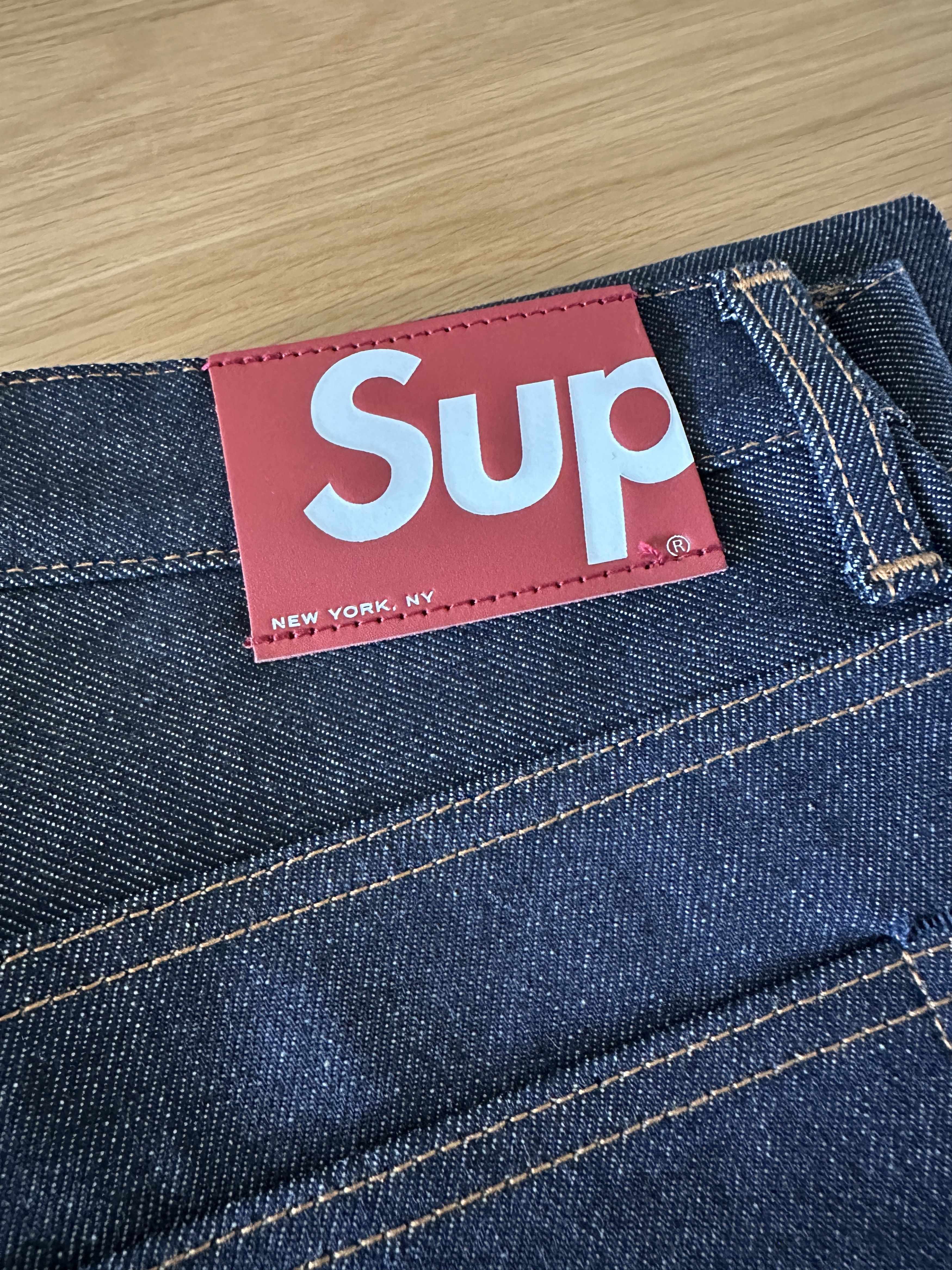 Supreme Rigid Loose Fit Selvedge Jean Size US 34 / EU 50 - 2 Thumbnail