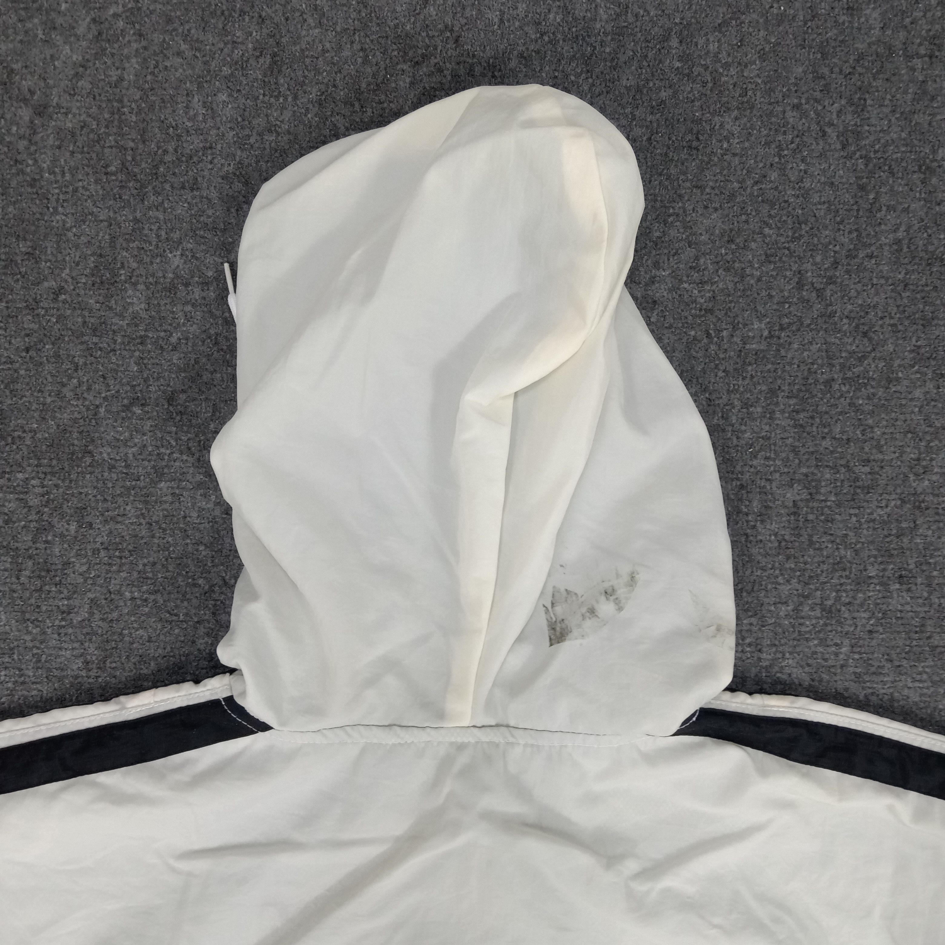 Nike × Vintage Nike Outdoor Style Windbreaker Jacket Size US XL / EU 56 / 4 - 6 Thumbnail