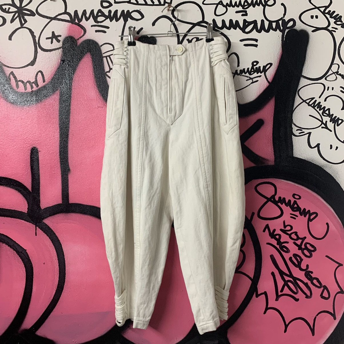 image of Vintage Issey Miyake Balloon Pants in White, Women's (Size 23)