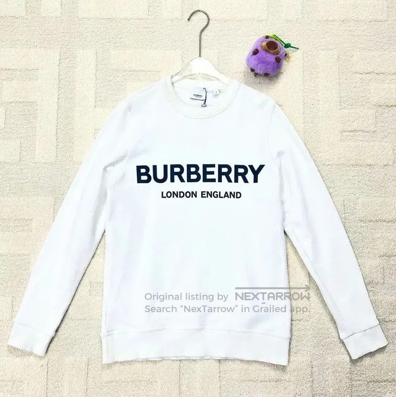 Burberry Burberry White Ladies' Sweatshirt. Size S / US 4 / IT 40 - 1 Thumbnail