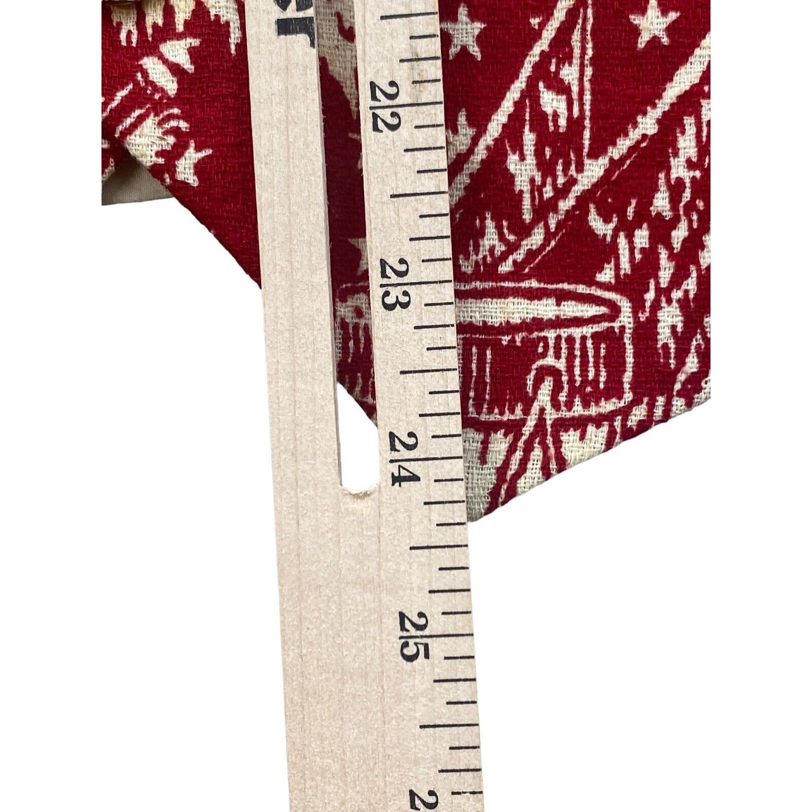 Other Unisex Vintage Red Cream Hooters Livery UGLY CHRISTMAS Vest Size US L / EU 52-54 / 3 - 8 Thumbnail