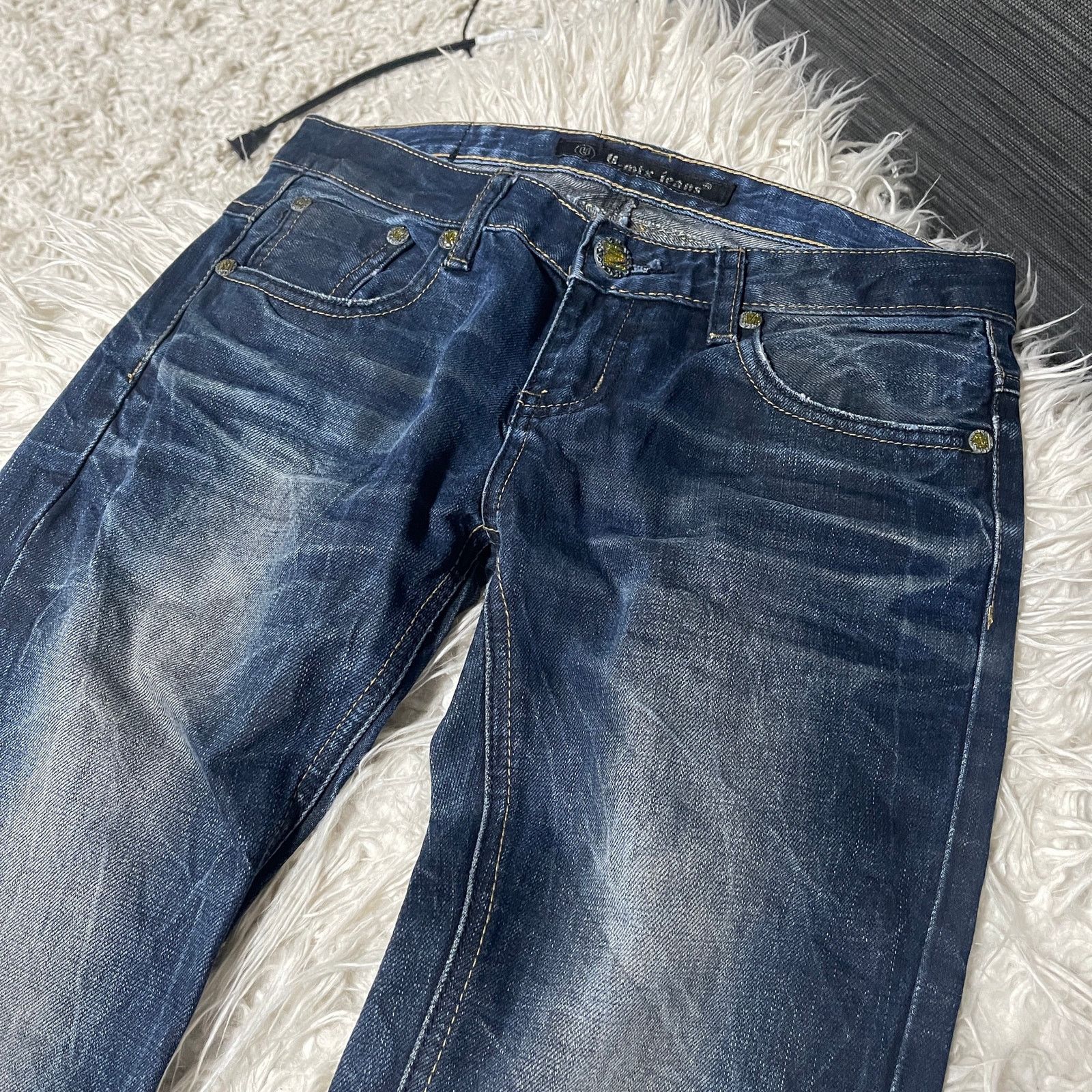 Hysteric Glamour × Undercover Vintage Japanese Brand Faded Wash Low-rise Denim Jeans Blue Size 30" / US 8 / IT 44 - 9 Thumbnail
