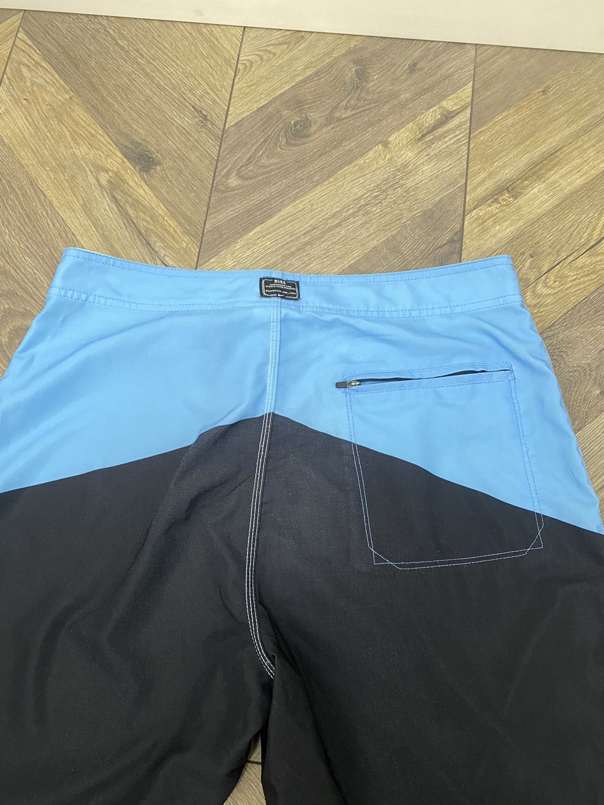 Nike × Vintage Vintage Bermuda Boardshort Nike shorts Size US 32 / EU 48 - 11 Thumbnail
