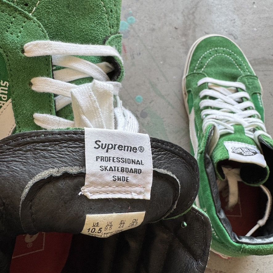 Supreme × Vans Supreme x Playboy Sk8 Hi's Size US 10.5 / EU 43-44 - 6 Thumbnail
