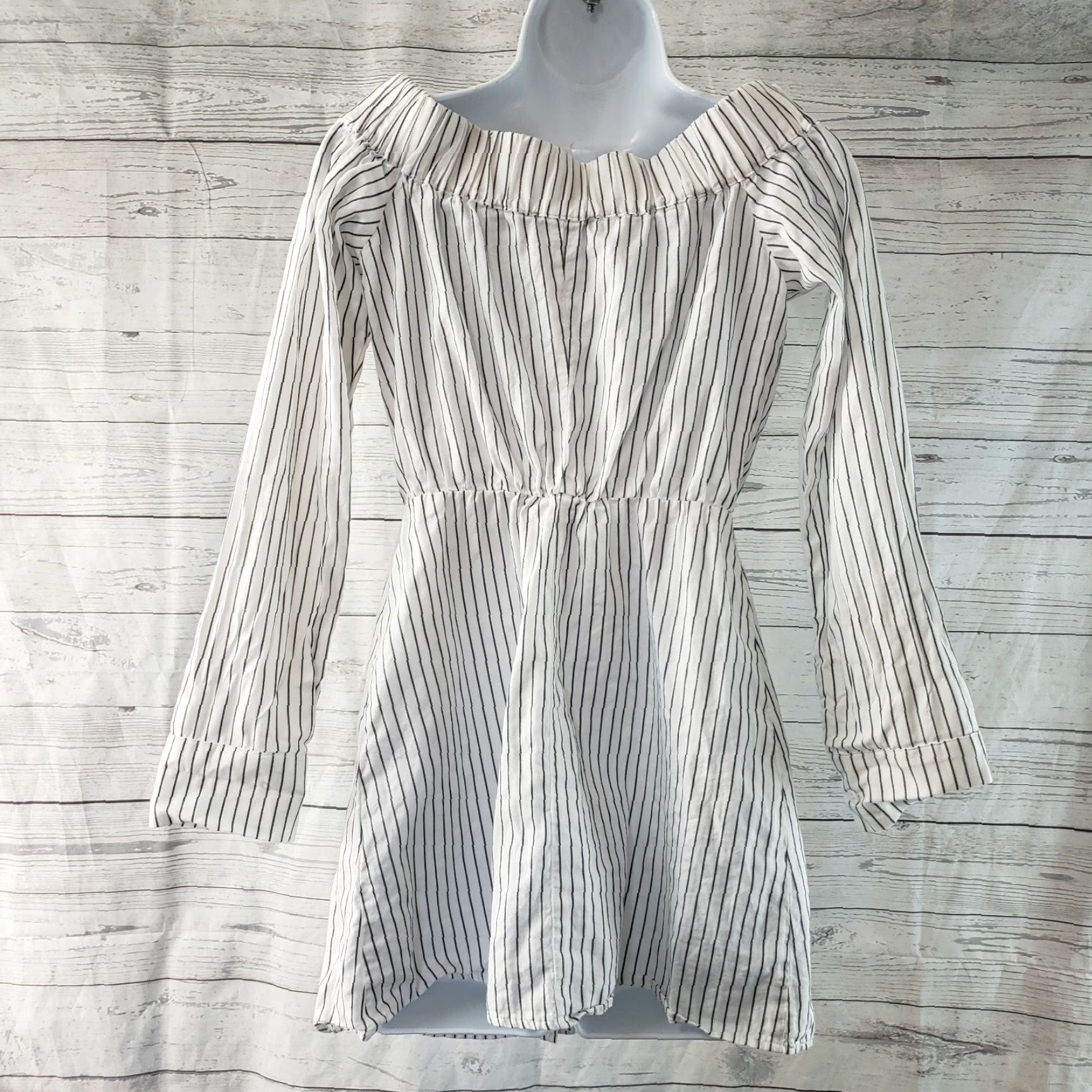 Reformation Reformation Women's Bromley Dress Sz 4 White Striped Off Shoulder Button Front Mini Casual Spring Summer Viscose Long Sleeve Womens Size S / US 4 / IT 40 - 3 Thumbnail