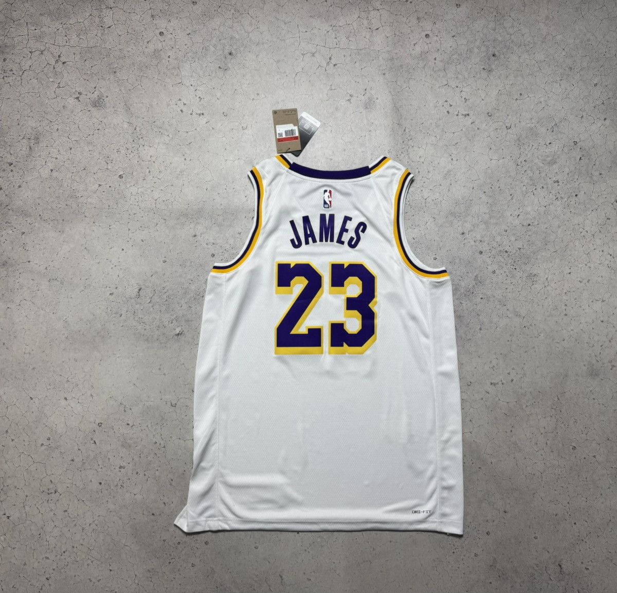 Nike Nike Los Angeles Lakers #23 James NBA Basketball Jersey Size US L / EU 52-54 / 3 - 11 Thumbnail