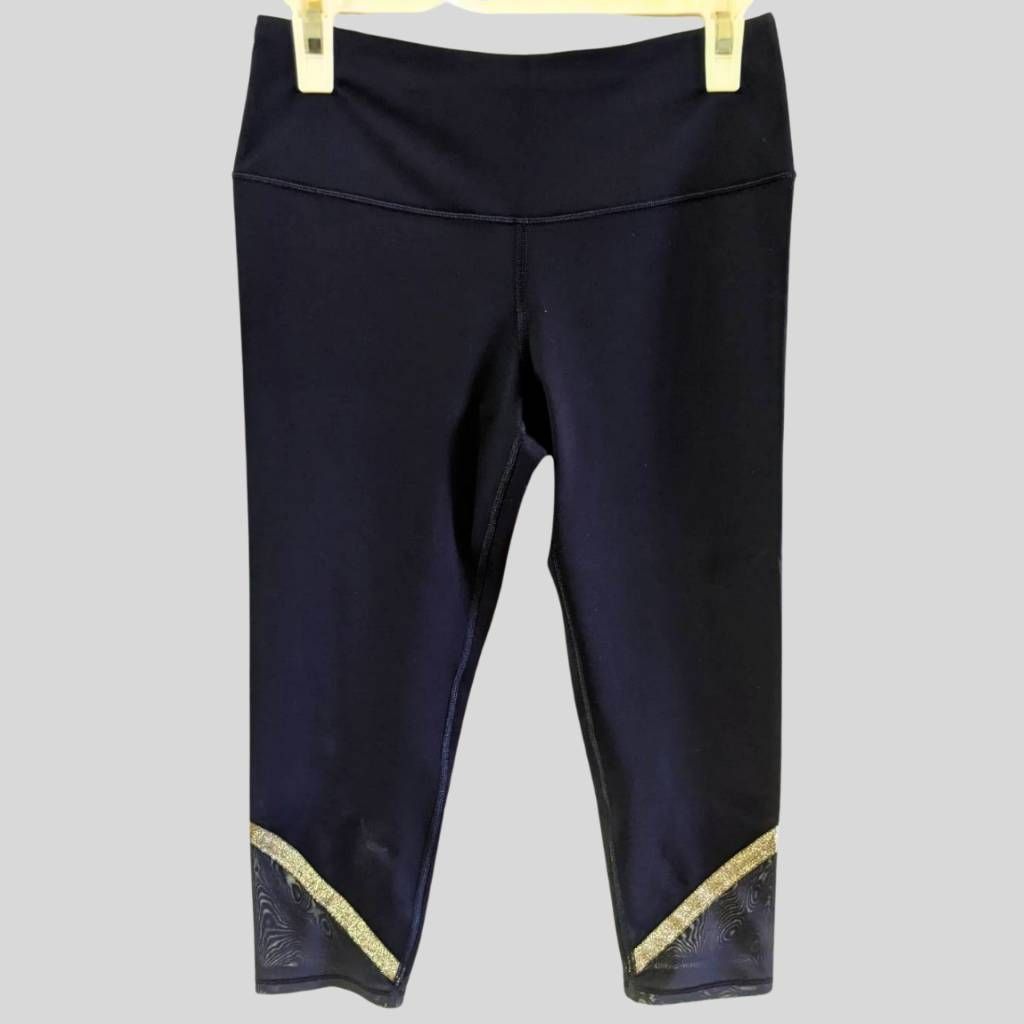 Victoria's Secret Victoria's Secret Sport Knockout Capri Activewear Pants M Bl Size 28" / US 6 / IT 42 - 1 Thumbnail