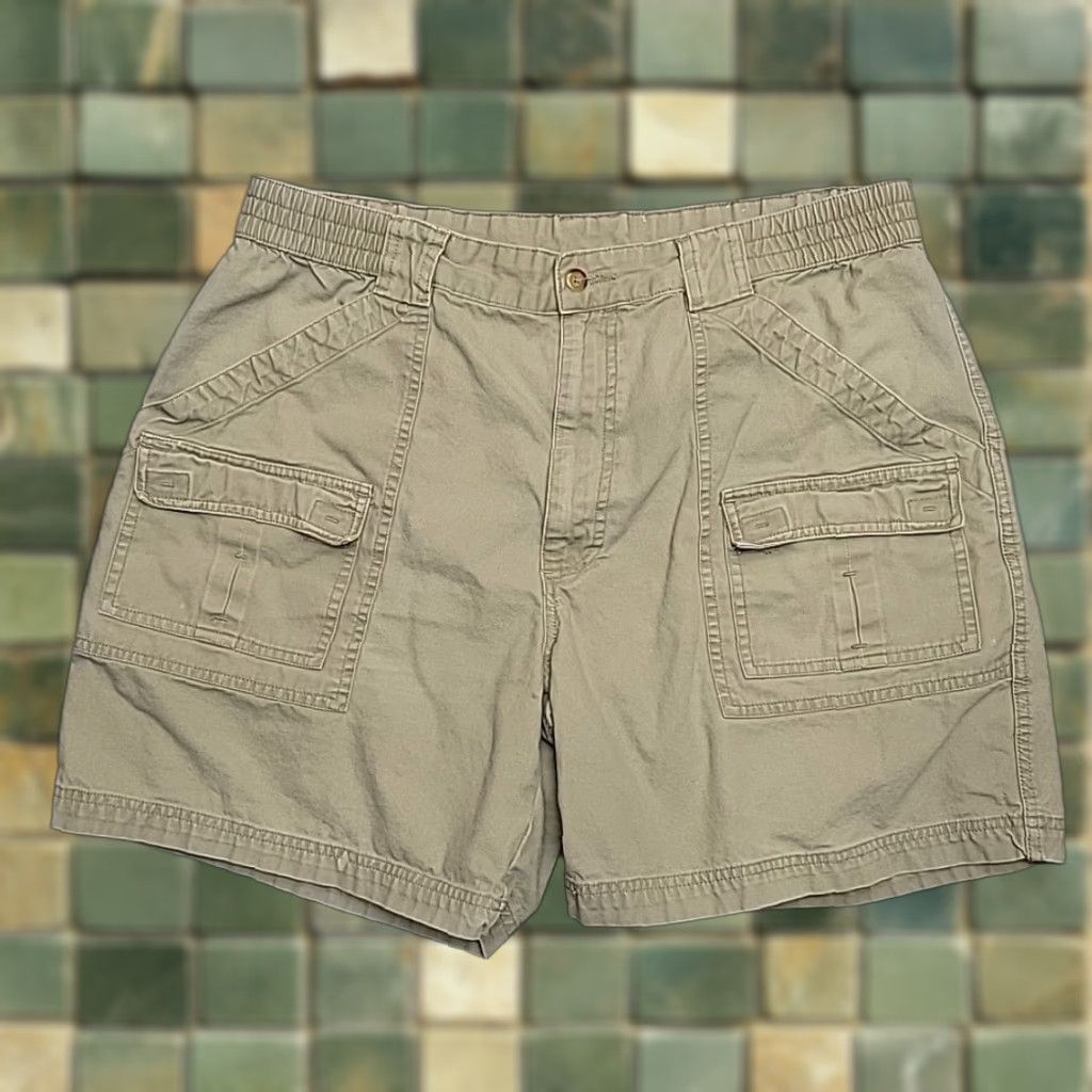 Alexander Julian VINTAGE Alexander Julian Colours Shorts Mens 38 Green Khaki Cargo Canvas Safari Outdoors Pants Thong? Size US 38 / EU 54 - 1 Thumbnail