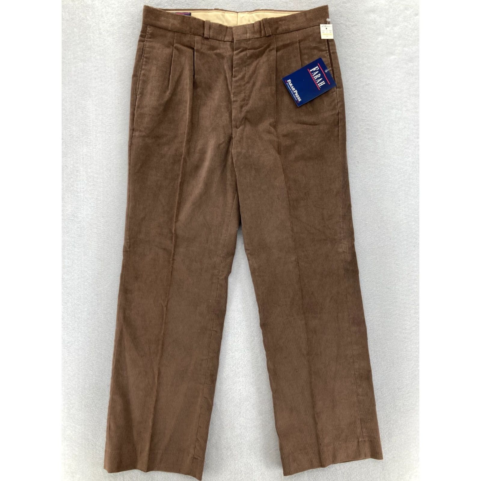 Farah VINTAGE Farah Corduroy Pants Mens 36x30 Straight Leg Pleated Casual Travel NWT Size US 36 / EU 52 - 2 Thumbnail