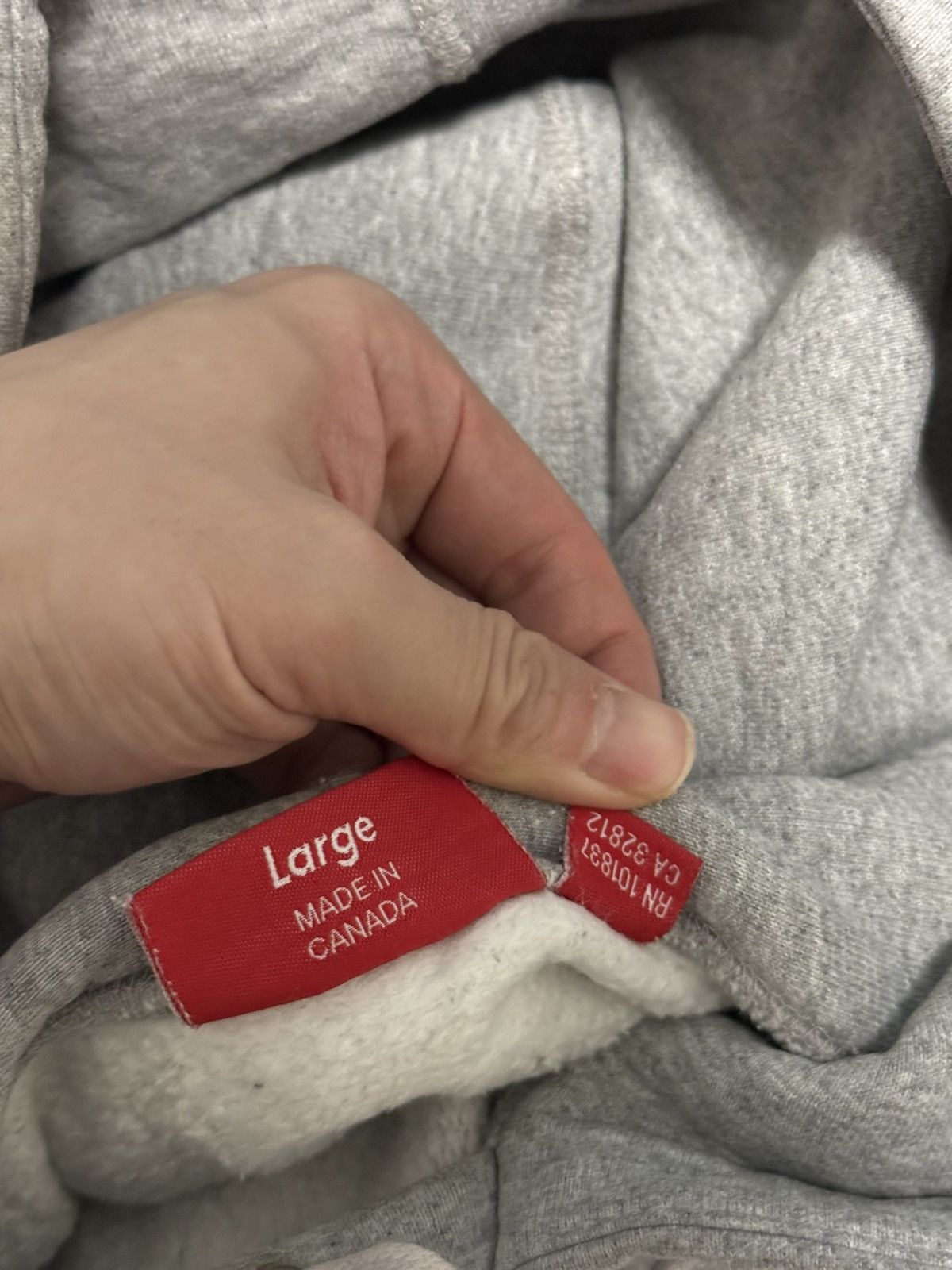 Supreme Supreme fw12 red on grey box logo hoodie hooded sweatershirt Size US L / EU 52-54 / 3 - 6 Thumbnail