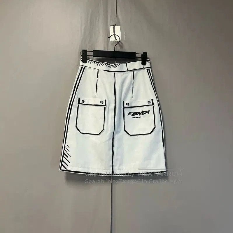 Fendi FENDI White Cotton Midi Skirt with Button Detail . Size 23" - 2 Thumbnail