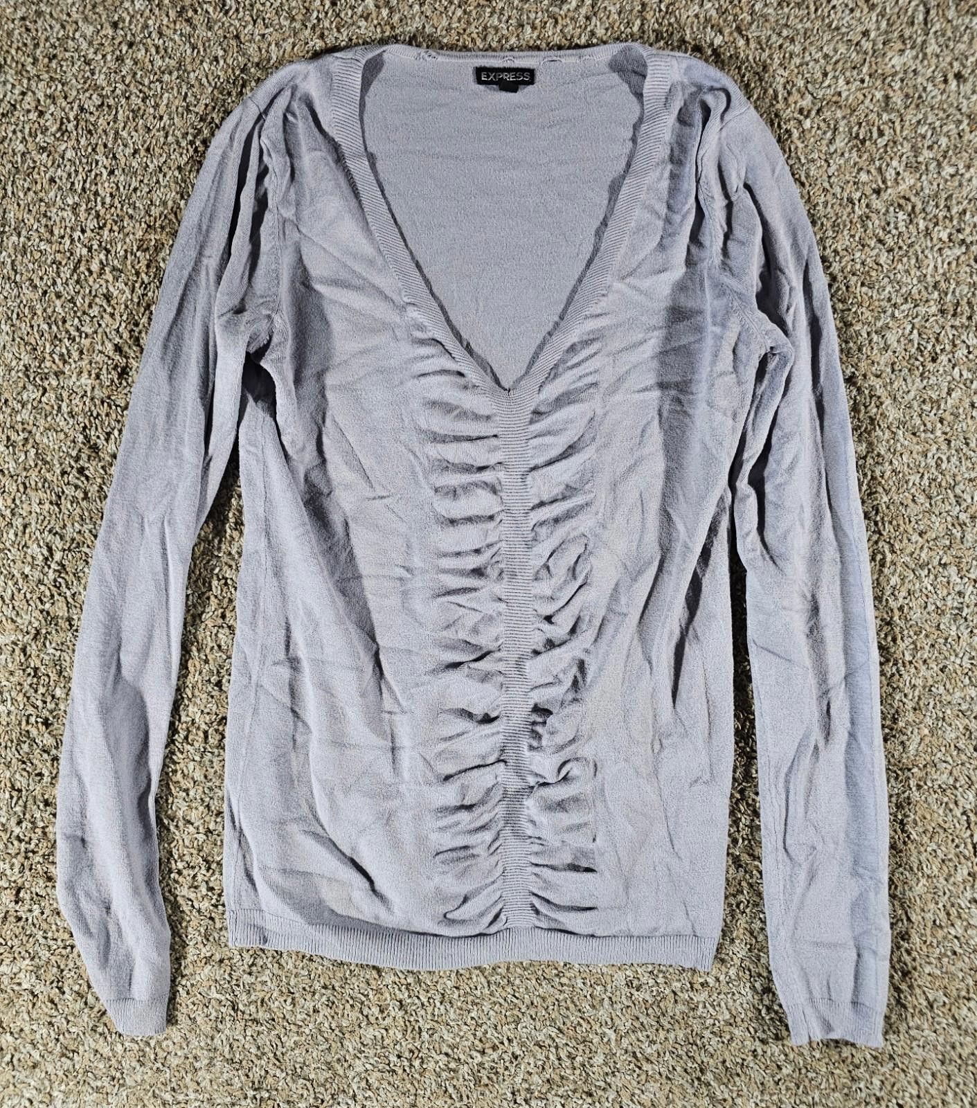 Express Express Ruffled Vneck M Gray Sweater Size M / US 6-8 / IT 42-44 - 1 Thumbnail
