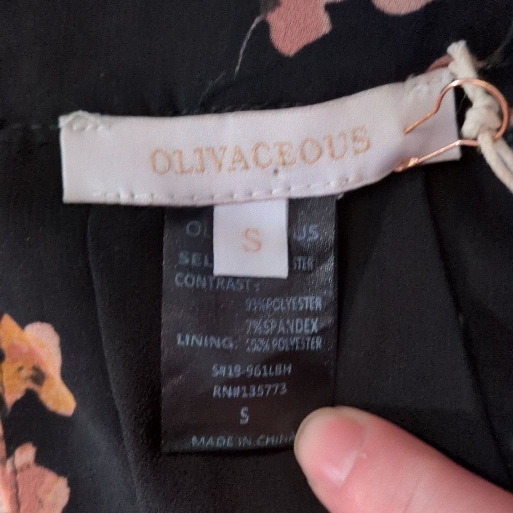 Other Olivaceous Sleeveless Floral Dressy Bodysuit Size Small Size S / US 4 / IT 40 - 2 Thumbnail