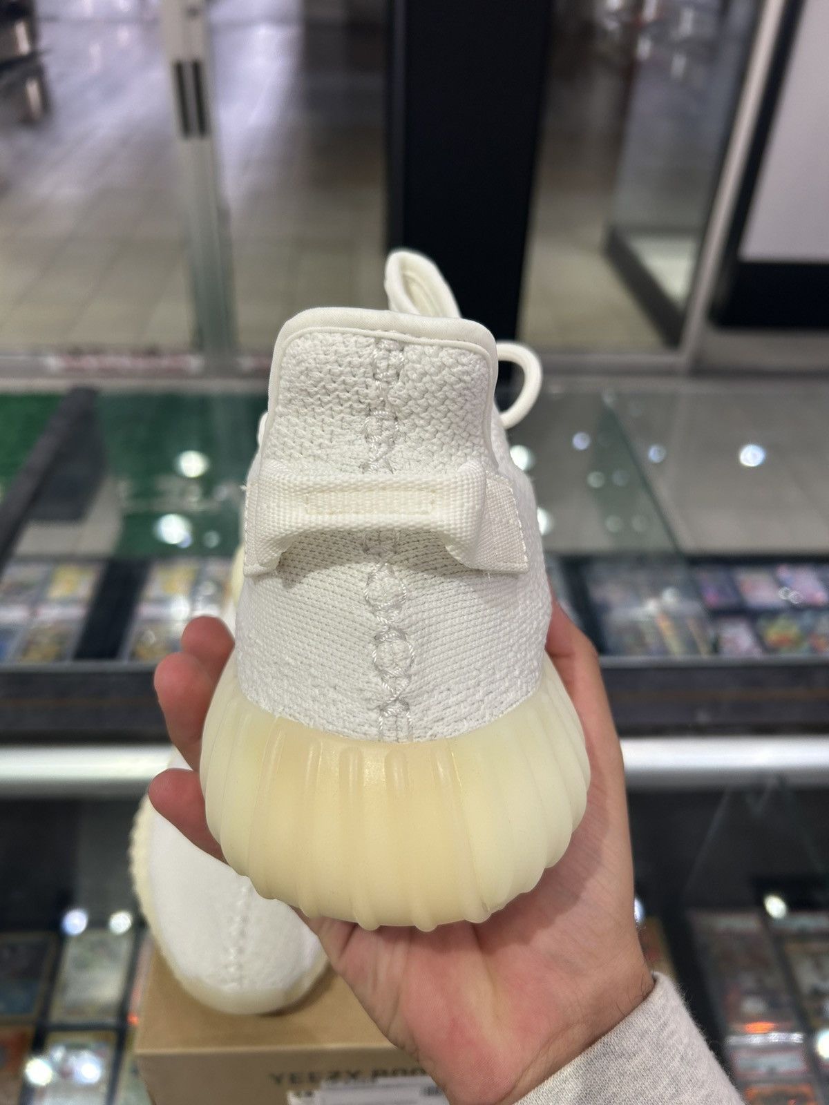 Adidas Yeezy 350 Cream 2018 Size US 11 / EU 44 - 3 Thumbnail