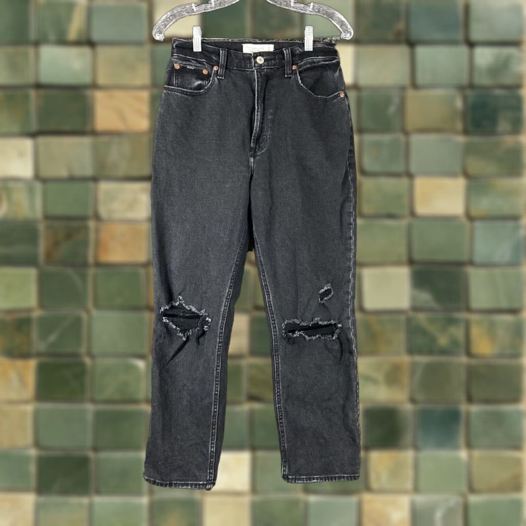 Abercrombie & Fitch Abercrombie & Fitch Curve Love Jeans Size 2 Black Distressed Straight Women Size 26" / US 2 / IT 38 - 1 Thumbnail