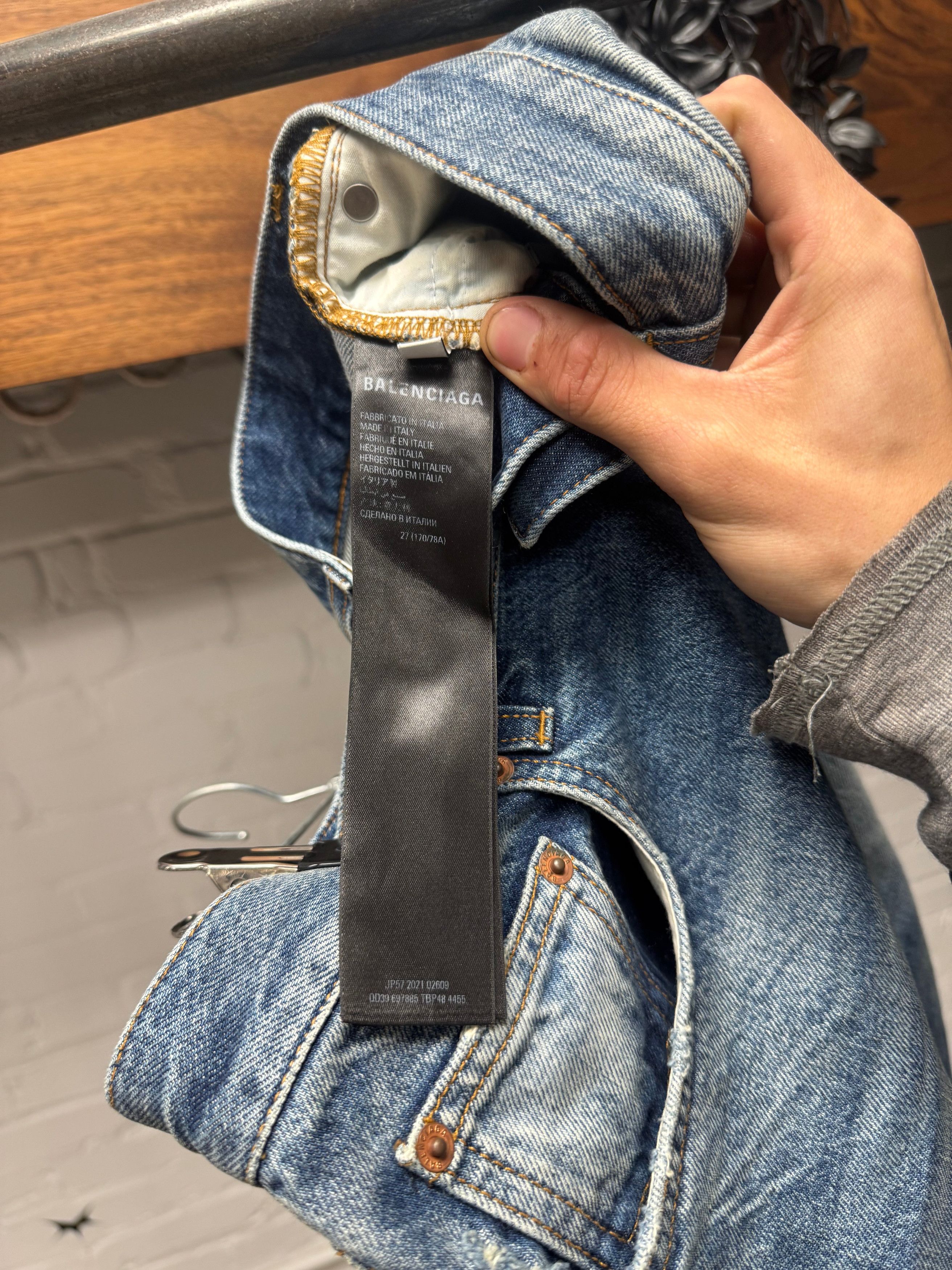 Balenciaga 2021 Balenciaga Washed Blue ‘Heelbite’ Bootcut Denim Size US 30 / EU 46 - 6 Thumbnail