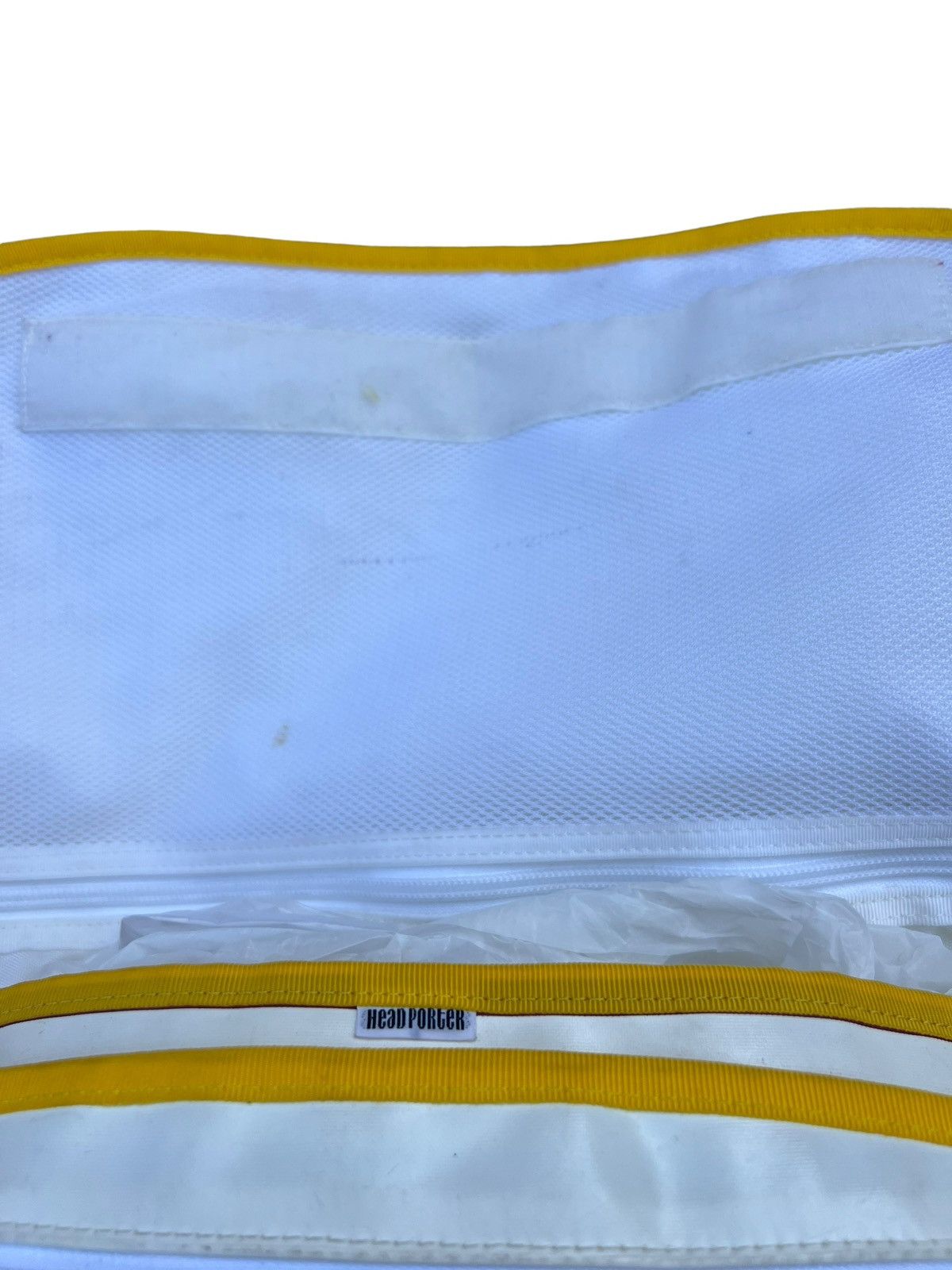 Porter VTG Porter by Yoshida X Headporter Distress Messenger Bag Size ONE SIZE - 16 Thumbnail