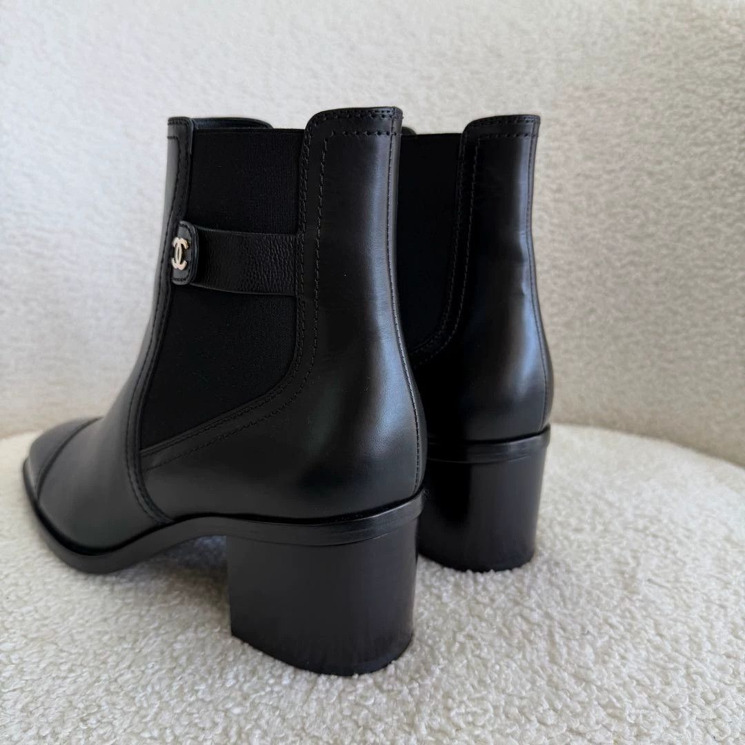 Chanel Chanel Black Block Heel Short Boots 39C 8008 Size US 8.5 / IT 38.5 - 6 Thumbnail