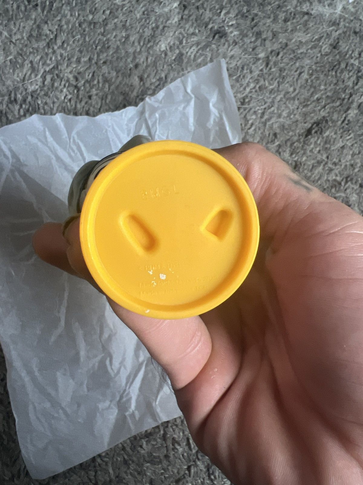 Hypebeast 2025 McDonald’s TinyTAN V Figure Size ONE SIZE - 4 Thumbnail