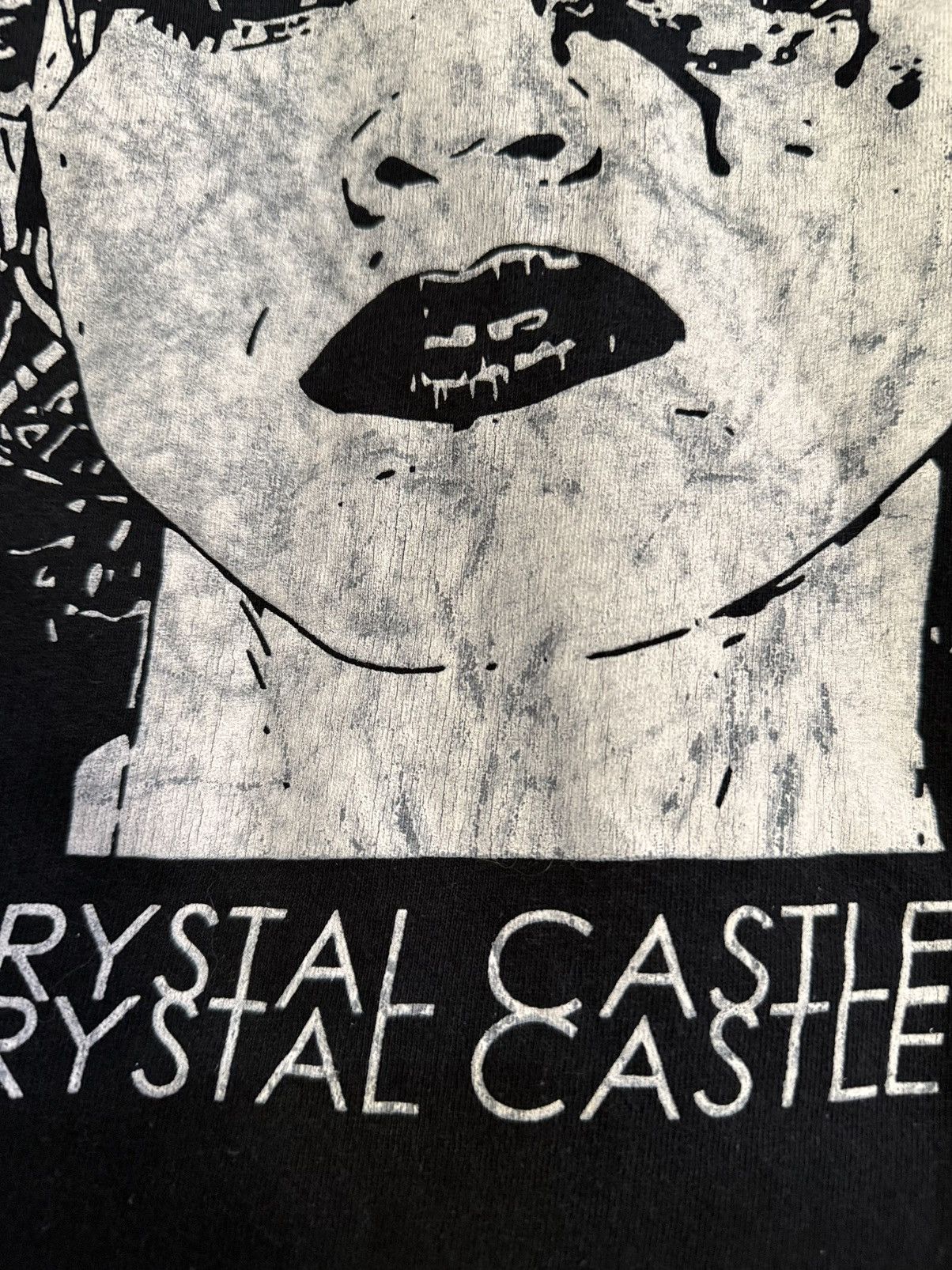 Band Tees Crystal Castles Madonna Canadain Electronic Music Group Tee Size US M / EU 48-50 / 2 - 3 Thumbnail
