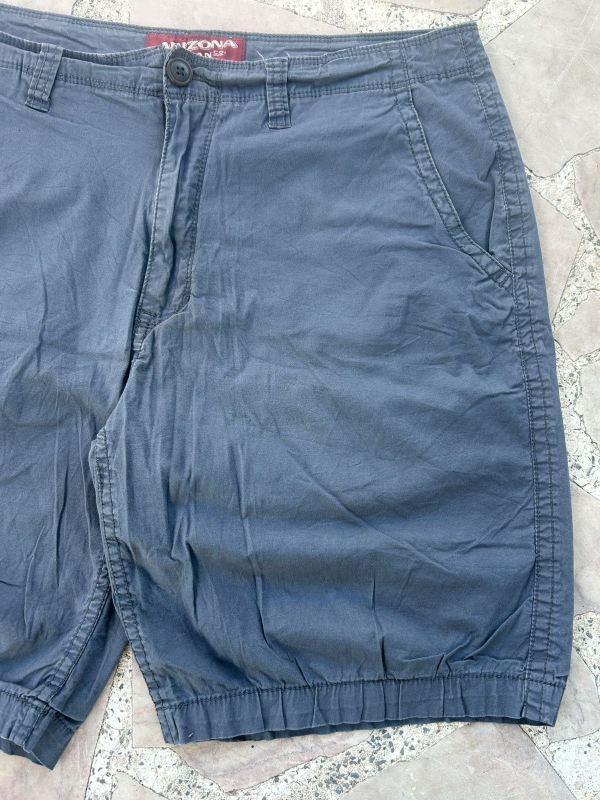 Arizona Jean Co. Arizona Jeans Dark Blue Shorts Size US 34 / EU 50 - 4 Thumbnail