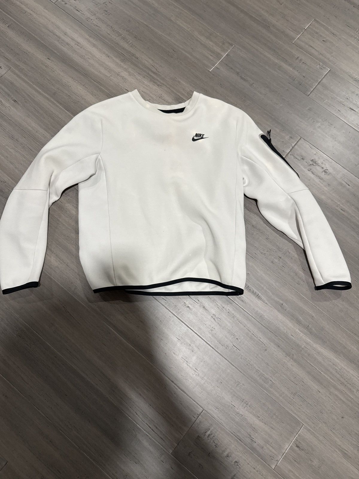 Nike Nike Tech Crewneck Size US S / EU 44-46 / 1 - 1 Thumbnail