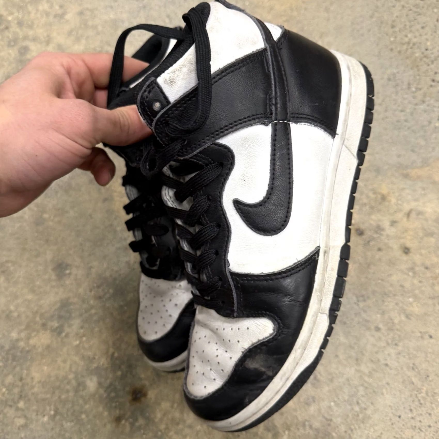 Nike Nike Sneakers Womens Black Dunk High Panda White Top Women DD1869 Size S / US 4 / IT 40 - 7 Thumbnail