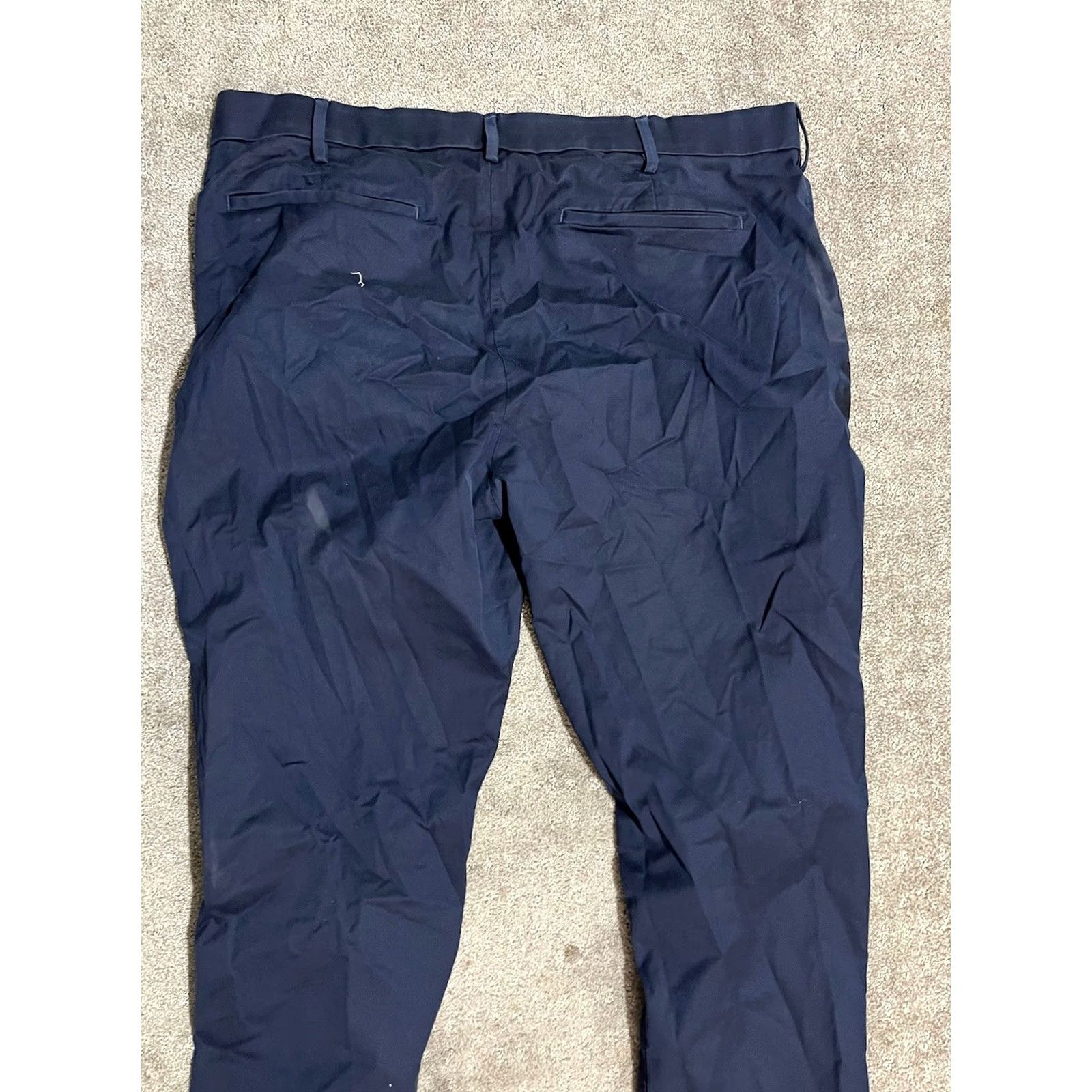 Banana Republic Banana Republic Mens Pants Slim Fit Navy Blue Polyester Blend Dress Pants 38x32 Mens Regular Inseam 32 Inseam Blue Color Size US 38 / EU 54 - 4 Thumbnail