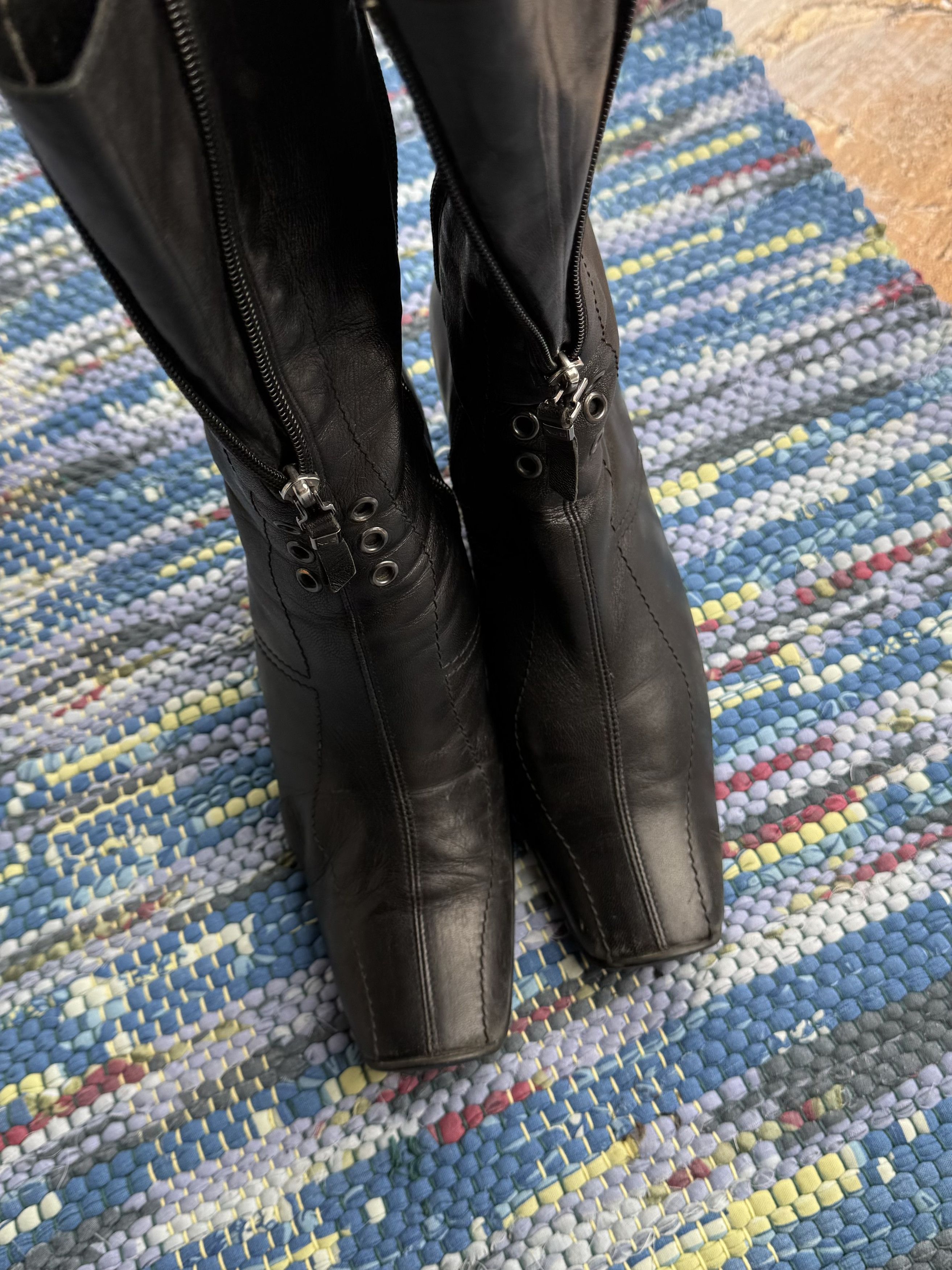 Vintage Vintage Leather Futuristic Boots A722D4(209) Size US 8 / IT 38 - 12 Thumbnail