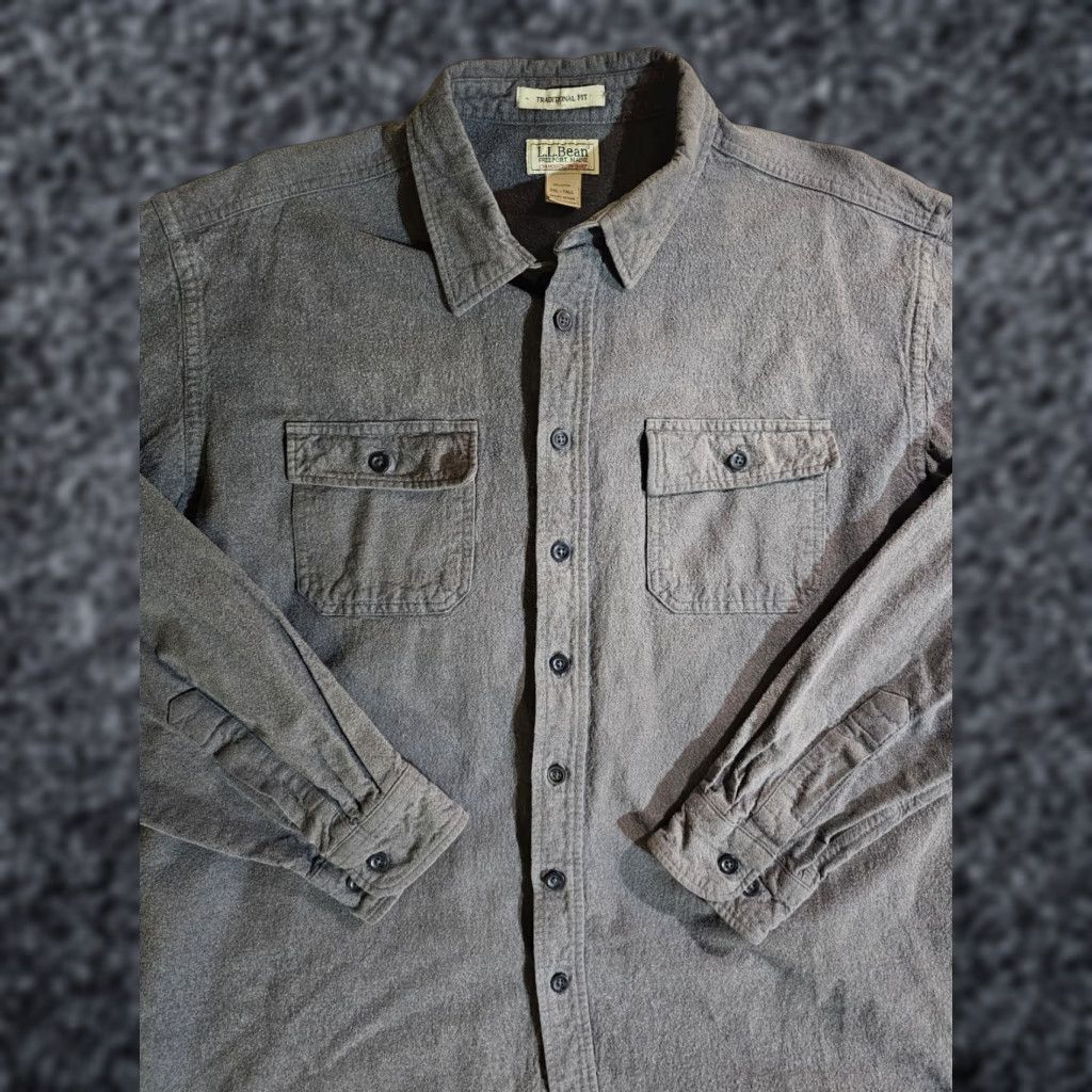 Vintage VINTAGE L.L. BEAN Button-Up Shirt Mens 2XL Tall 100% Cotton Chamois Traditional Fit Long Sleeve Camouflage Gray Flannel Pockets Size US XXL / EU 58 / 5 - 1 Thumbnail