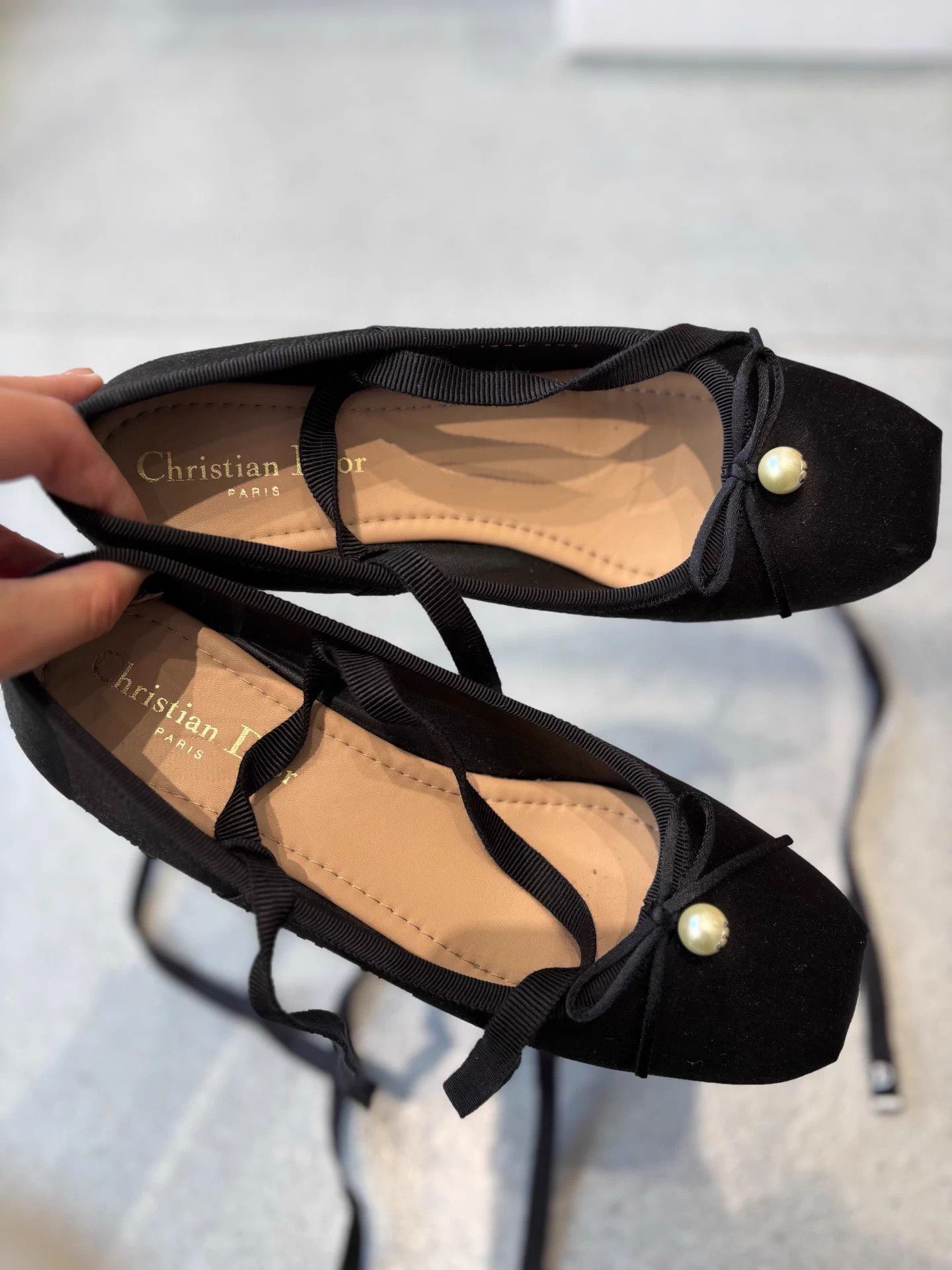 Dior Dior Black Satin Pearl Logo Bow Ballet Flats 36.5 Size US 5.5 / IT 35.5 - 2 Thumbnail