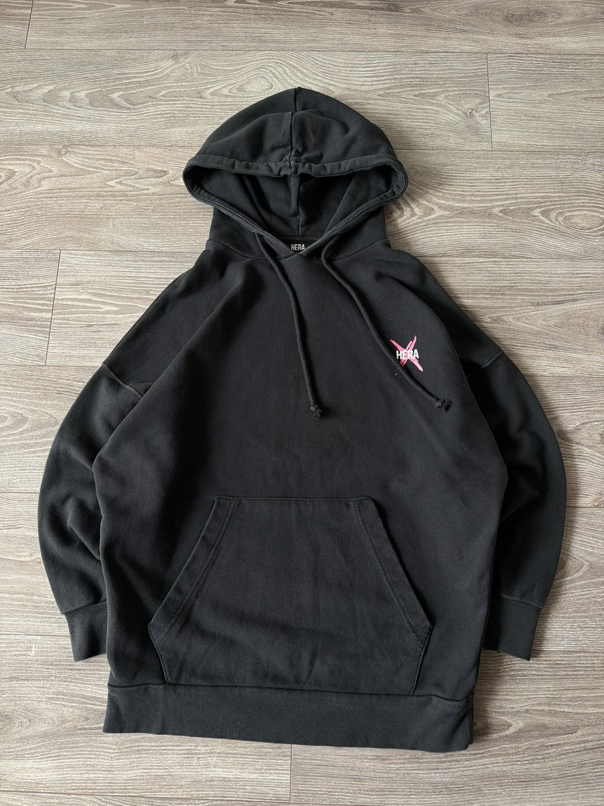 Other Hera Big Logo Drip Hoodie Size US S / EU 44-46 / 1 - 1 Thumbnail