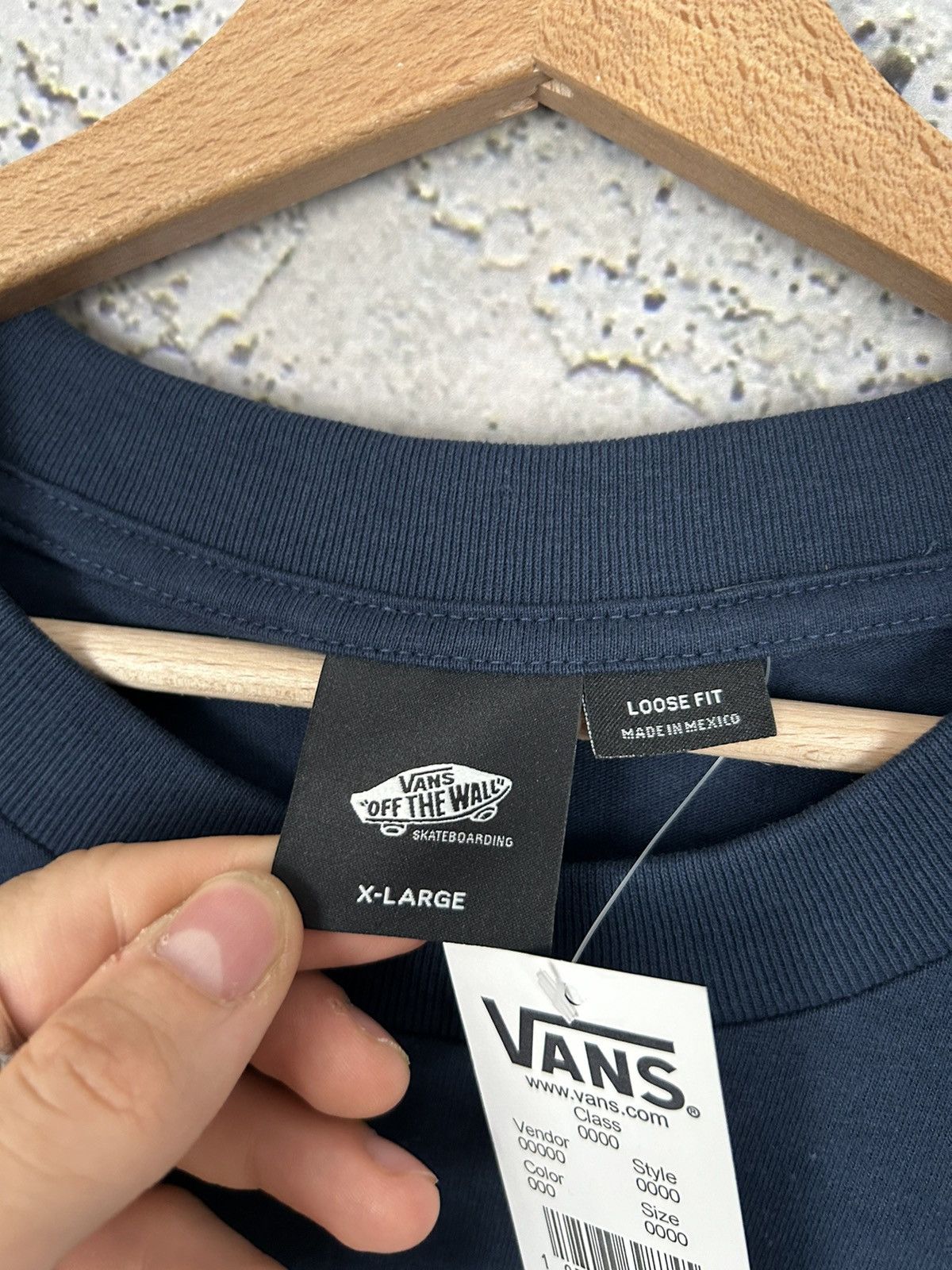 Vans Vans Center Logo Baggy Boxy Shirt 90s Retro Skateboards Size US XL / EU 56 / 4 - 4 Thumbnail
