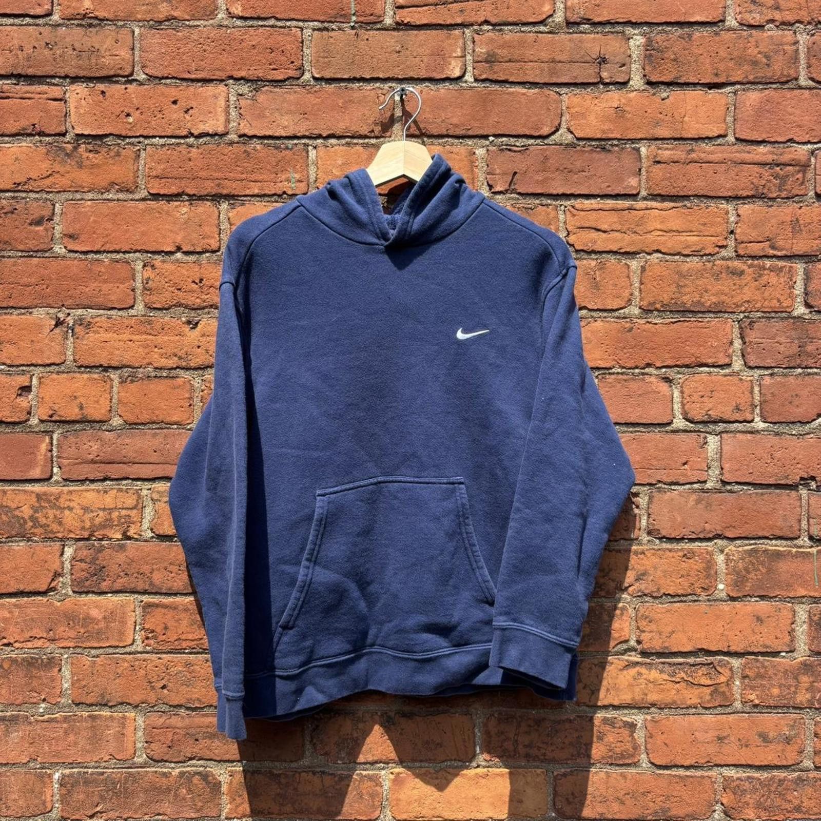 Nike Vintage Nike swoosh hoodie 00s Youth XL/Small Size US S / EU 44-46 / 1 - 1 Thumbnail