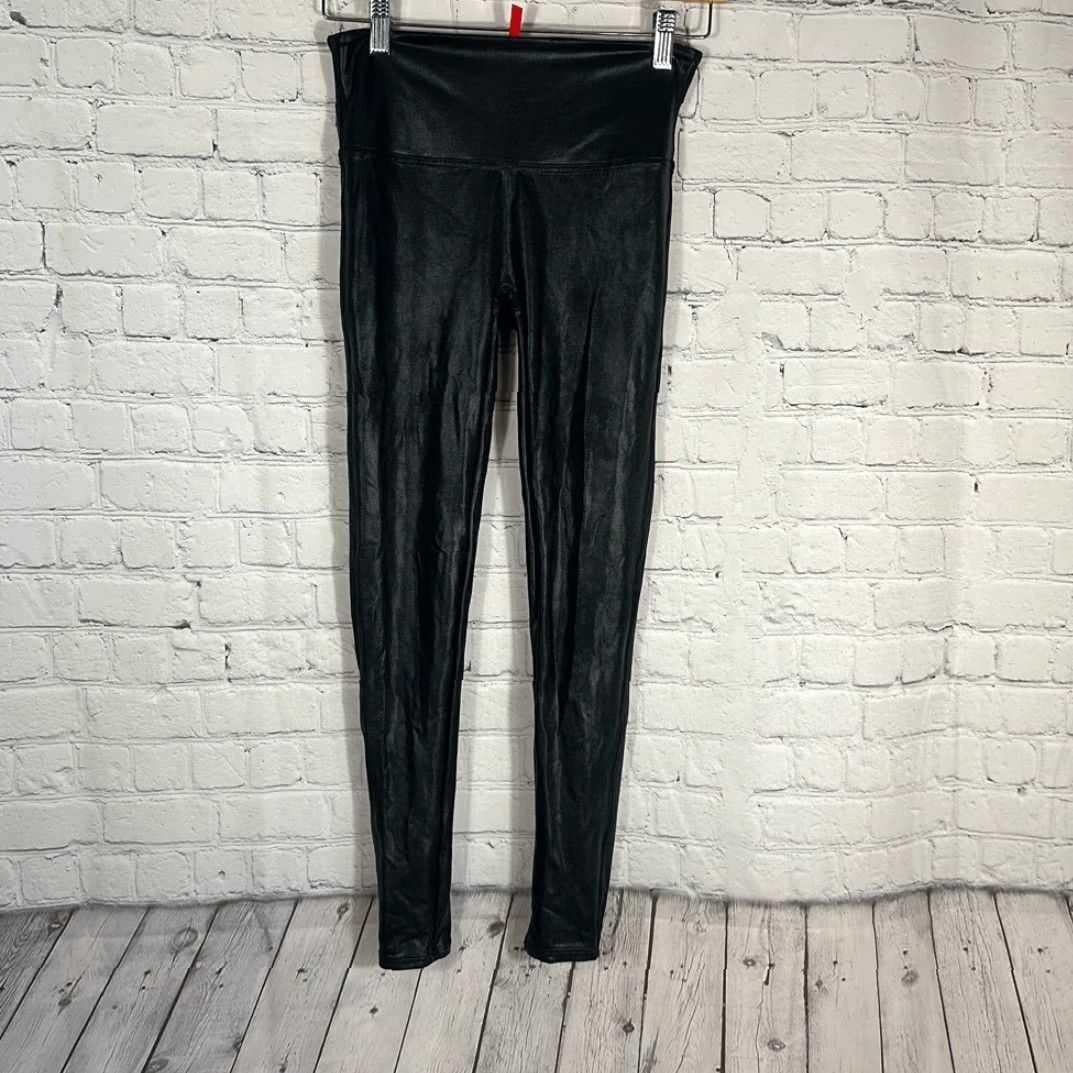 Spanx SPANX SPANXshape Faux Leather Black Leggings M Medium Petite Leggings Women Black Ankle 26” Inseam Mens? Women? Size 32" / US 10 / IT 46 - 2 Thumbnail