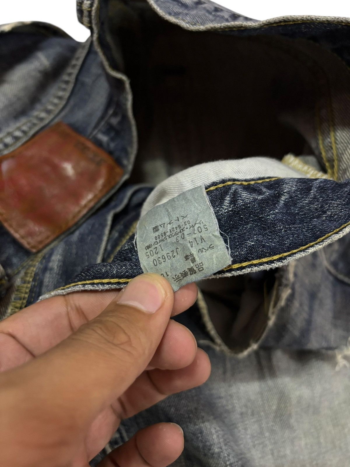 Levi's Vtg 90s Levis 507 Distressed Jeans Size US 32 / EU 48 - 8 Thumbnail