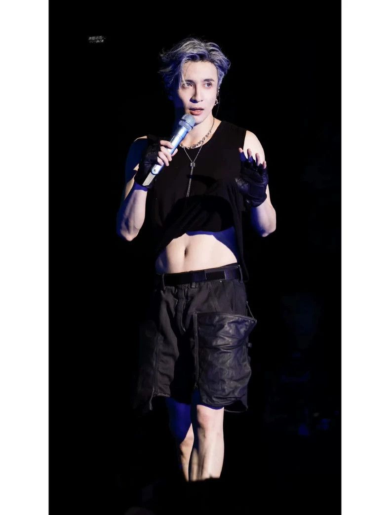 Rick Owens rick owens SS24 Show Cowhide Paneled Shorts Size US 30 / EU 46 - 7 Thumbnail