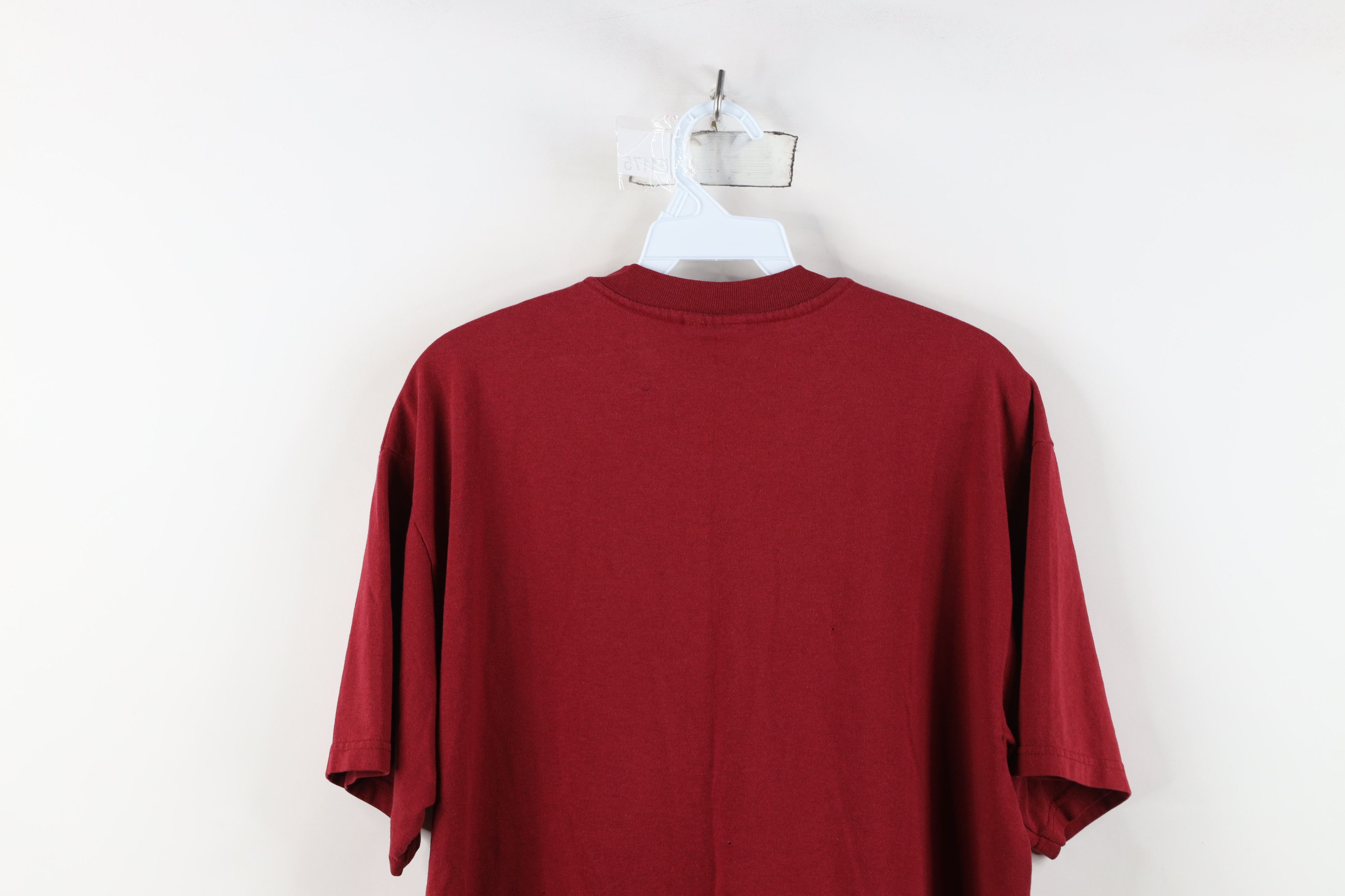Vintage Vintage 90s Santiam River Yacht Tennis Club T-Shirt Red Size US L / EU 52-54 / 3 - 13 Thumbnail