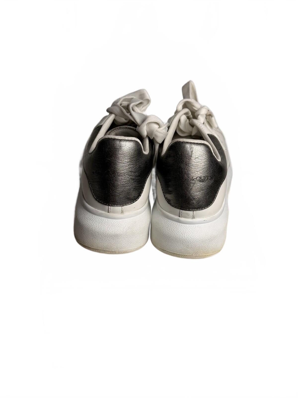 Alexander McQueen Alexander McQueen Oversized Sneakers White Metallic Silver Size US 8 / EU 41 - 4 Thumbnail
