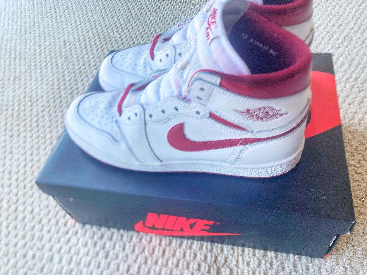 Nike Nike Air Jordan 1 Retro High 85 Metallic Burgundy Size US 13 / EU 46 - 3 Thumbnail