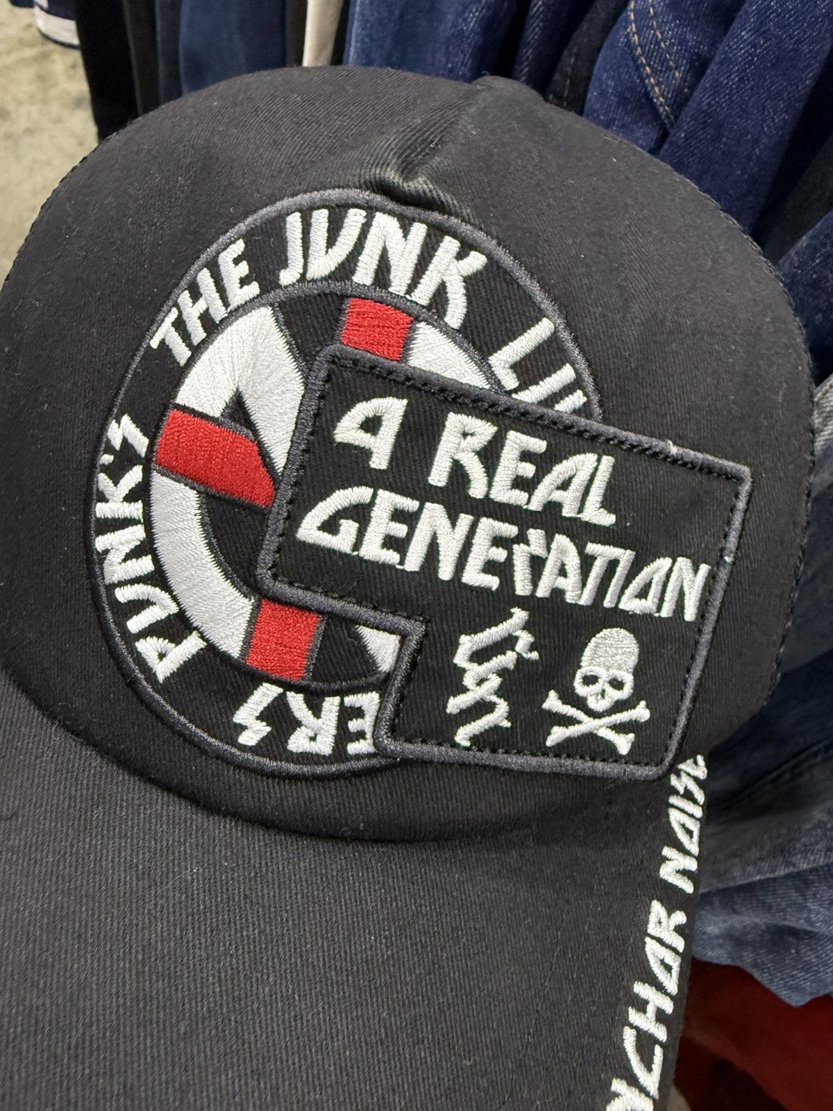 Band Tees Vintage🔥 trucker cap Size ONE SIZE - 7 Thumbnail