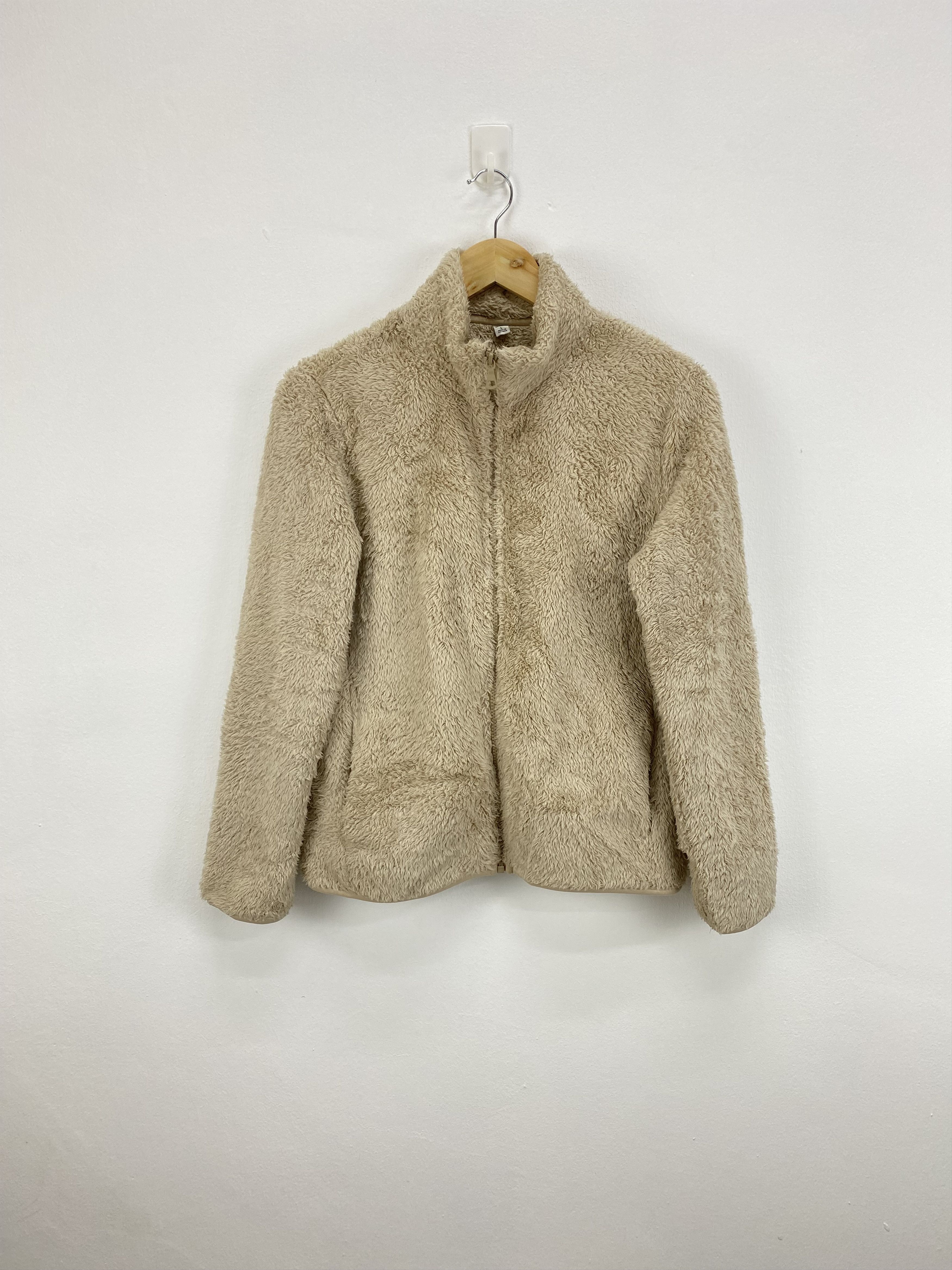 Japanese Brand × Uniqlo Unisex Uniqlo Light Jacket Fur design Size L / US 10 / IT 46 - 1 Thumbnail