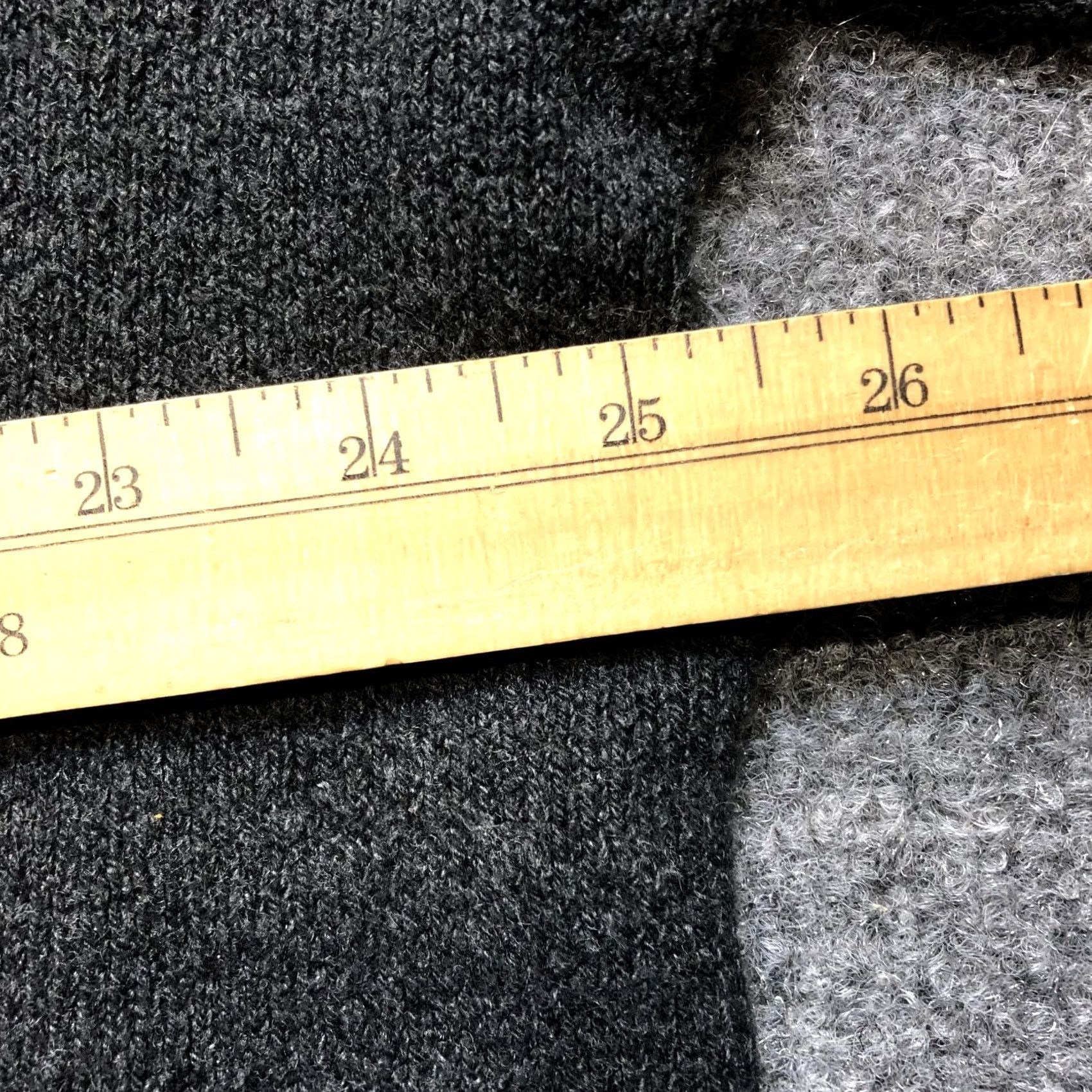 Vintage Shenandoah Mens XL Gray Henley Crew Neck Knit Pullover Sweater Casual Long Sleeve Button Solid Size US XL / EU 56 / 4 - 3 Thumbnail