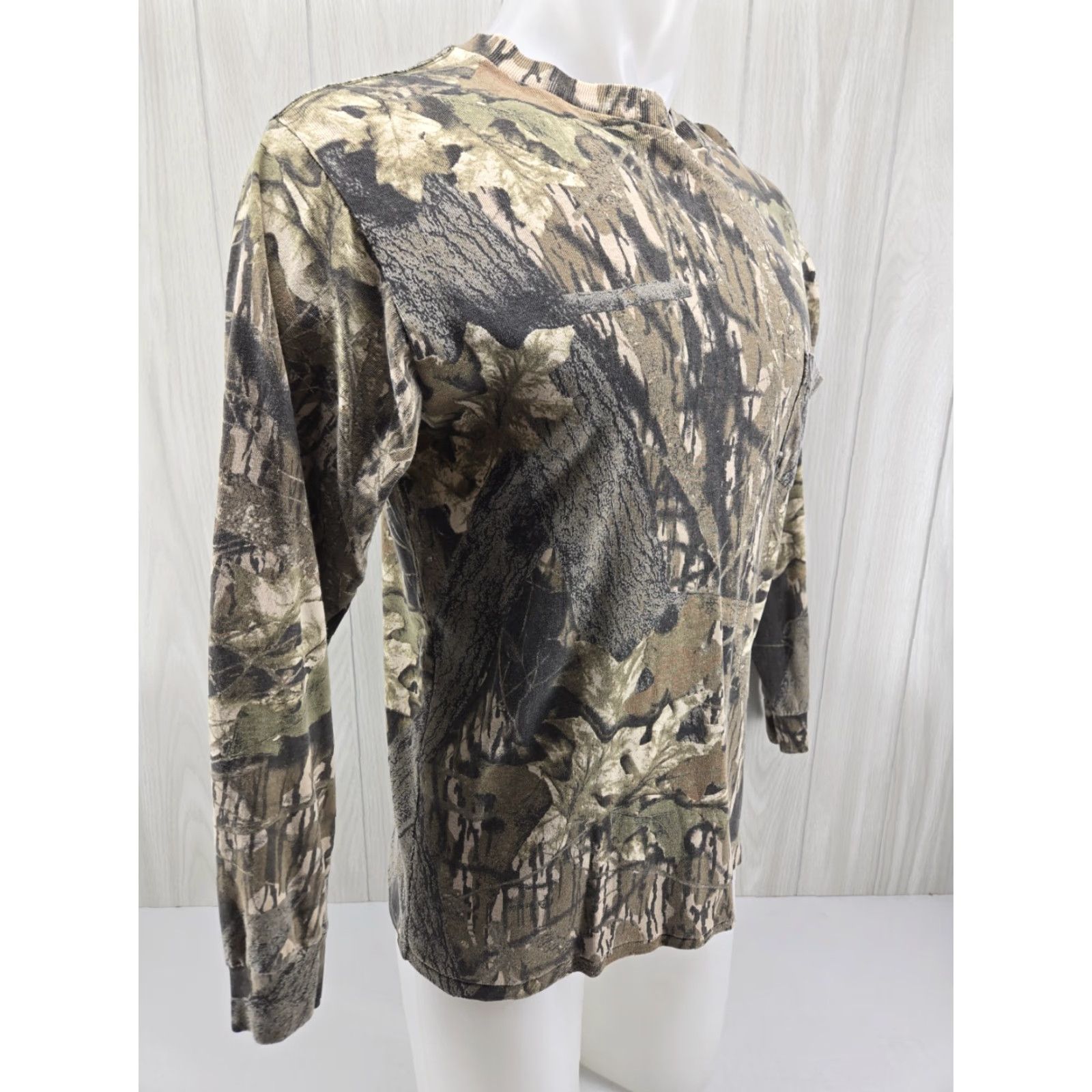 Vintage VINTAGE Mossy Oak Shirt Mens LARGE Camo Long Sleeve USA Made Size US L / EU 52-54 / 3 - 6 Thumbnail