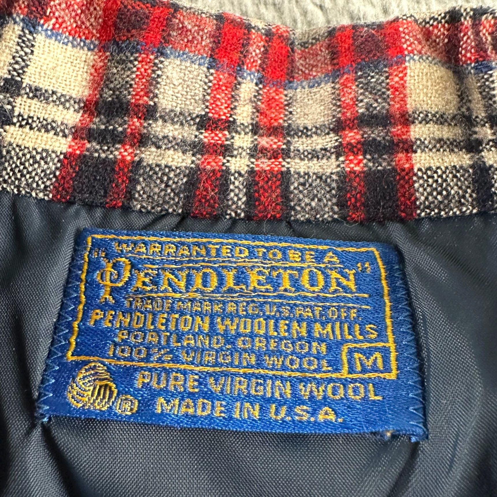 Pendleton Pendleton Wool Board Shirt Mens M Red Navy Plaid Button Front Virgin Wool USA Size US M / EU 48-50 / 2 - 7 Thumbnail