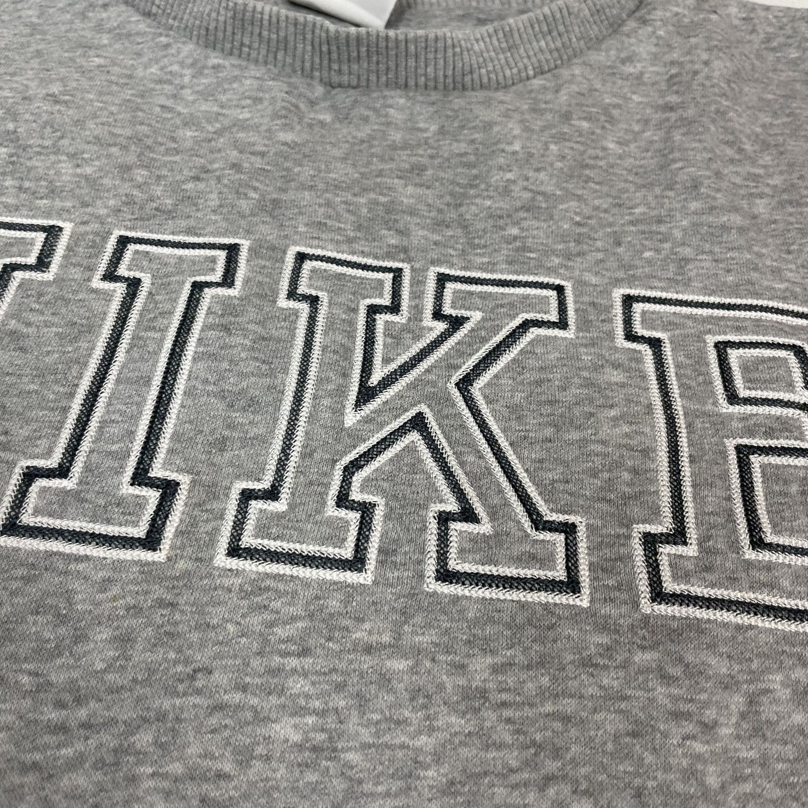 Nike × Vintage Vintage Nike Men Gray Spellout Lined Fleece Sweatshirt Large Size US L / EU 52-54 / 3 - 4 Thumbnail