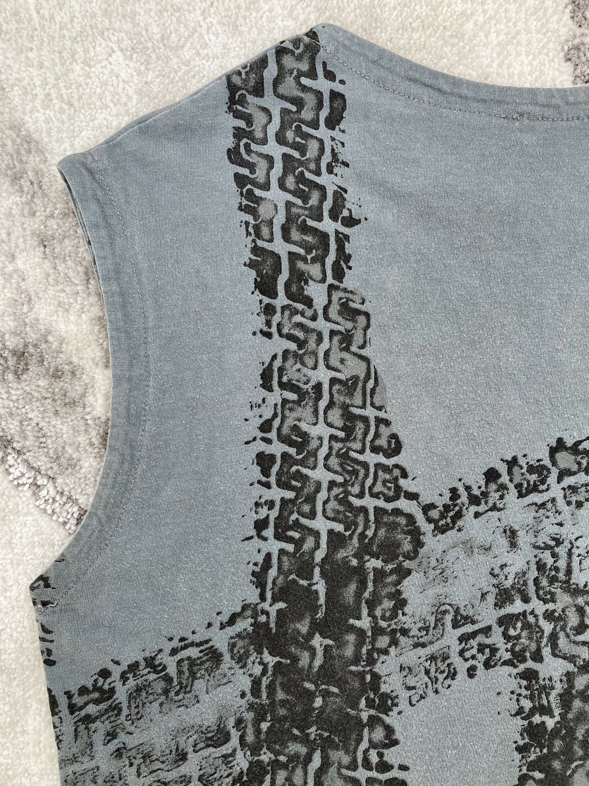 Alexander McQueen S/S 1997 Tire Track Tank Top Size US L / EU 52-54 / 3 - 8 Thumbnail