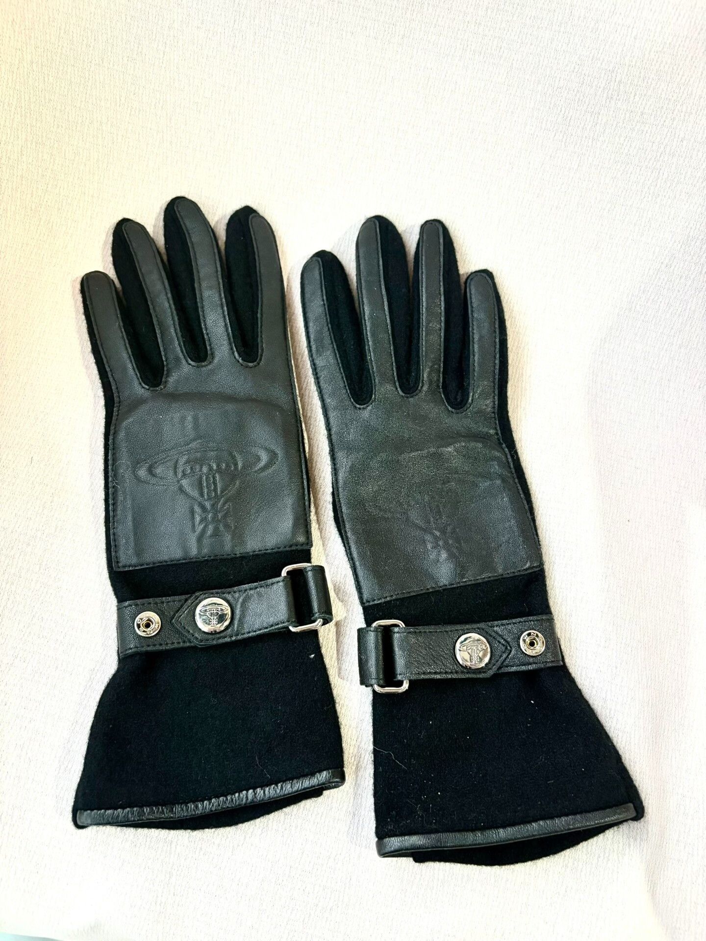 Vivienne Westwood Vivienne Westwood Black Gloves Size ONE SIZE - 1 Thumbnail